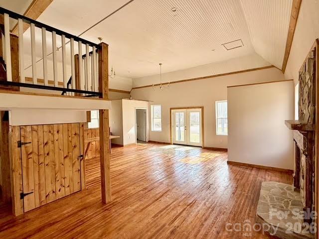 6367 NC 261 Highway — Bakersville