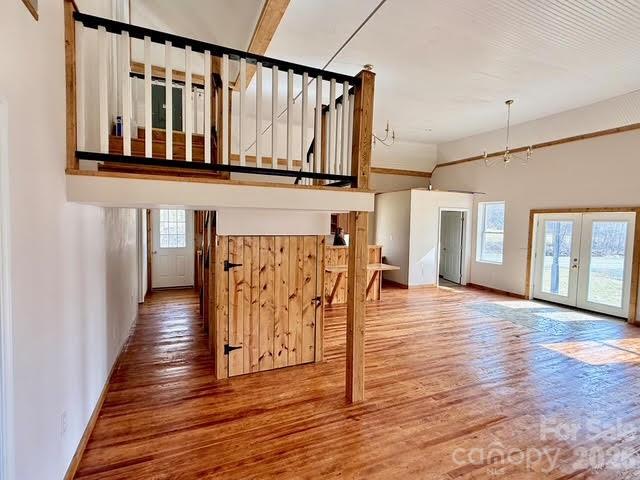 6367 NC 261 Highway — Bakersville