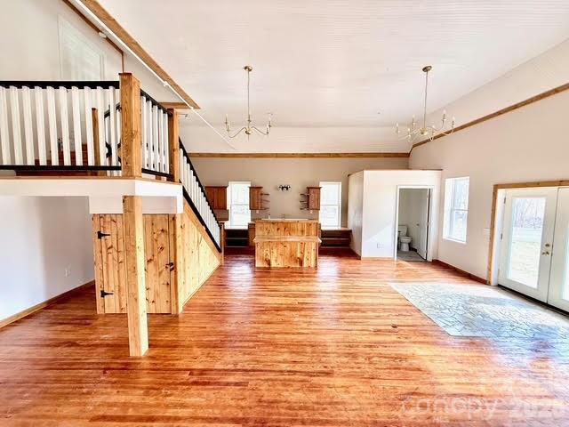 6367 NC 261 Highway — Bakersville