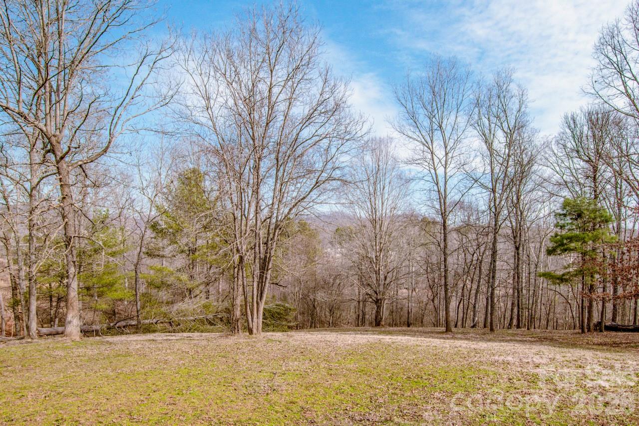 508 Liles Lane — Hiddenite