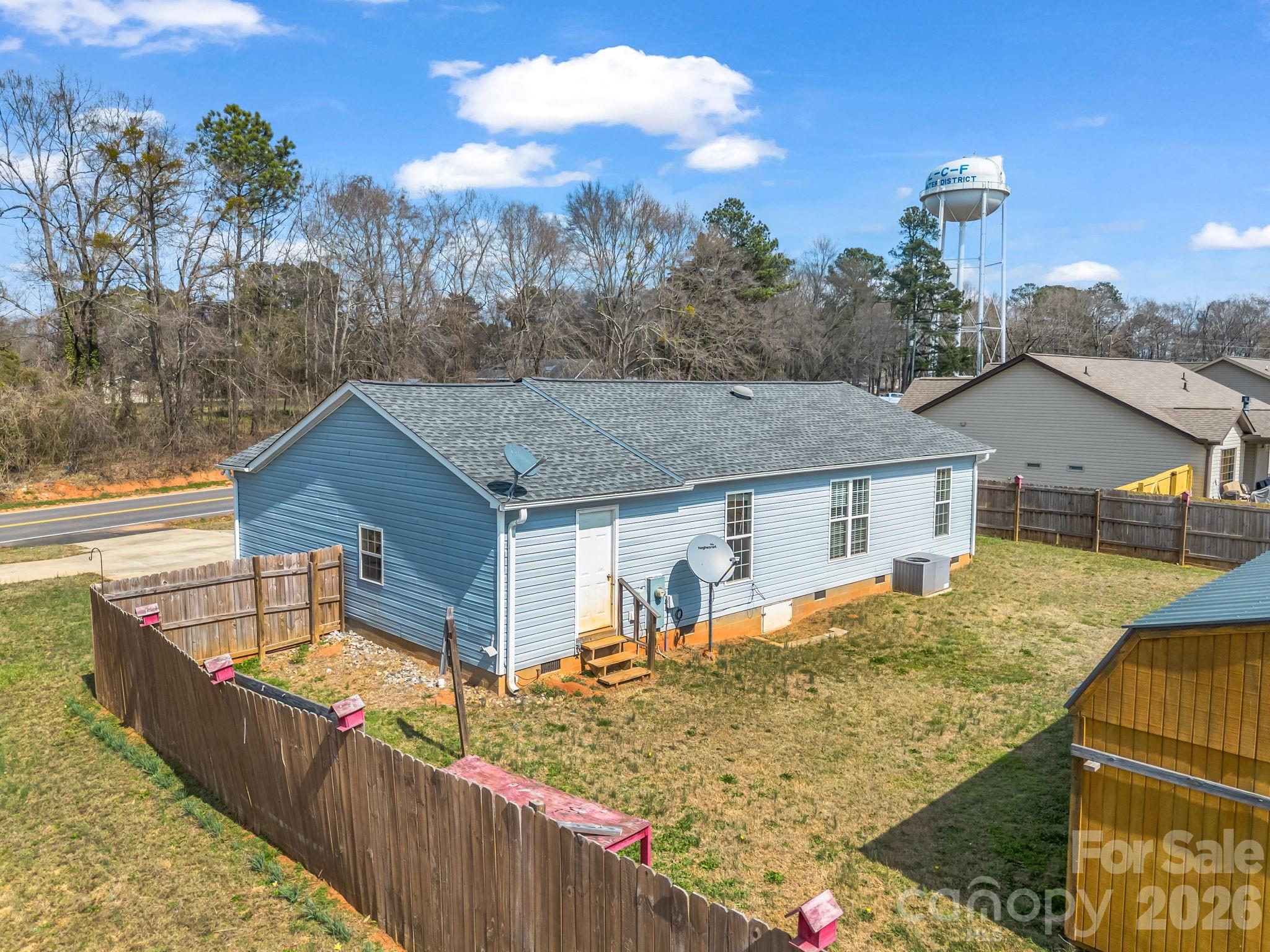 655 W Oconee Street — Chesnee