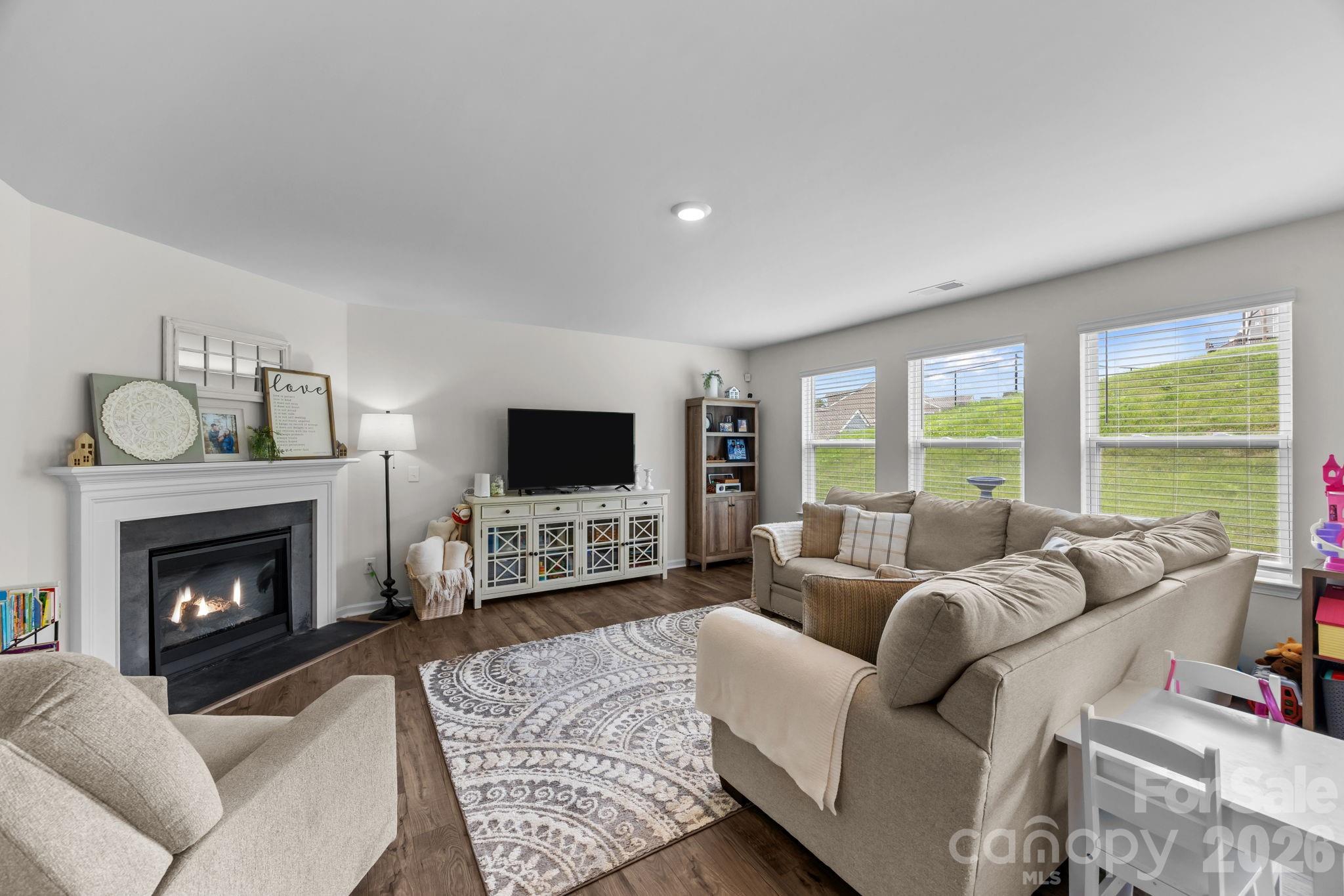 183 Marathon Lane — Candler