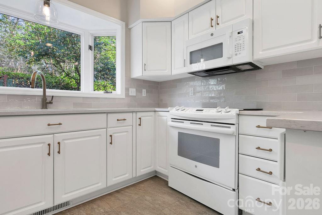 54 Wintergreen Drive — Brevard
