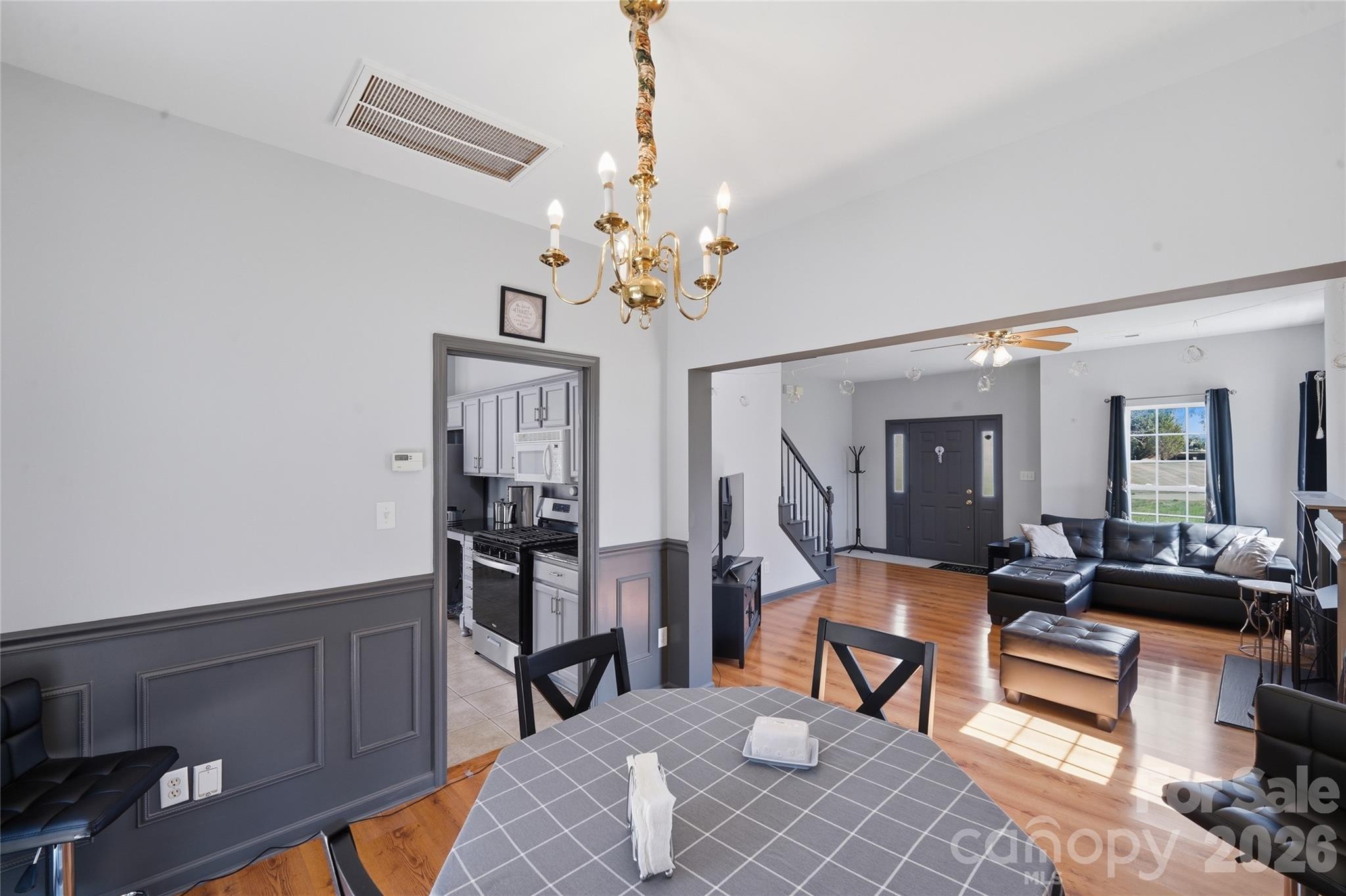 9541 Green Apple Drive — Charlotte