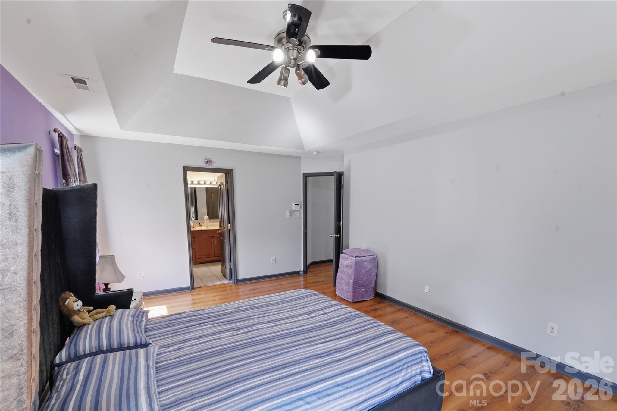 9541 Green Apple Drive — Charlotte
