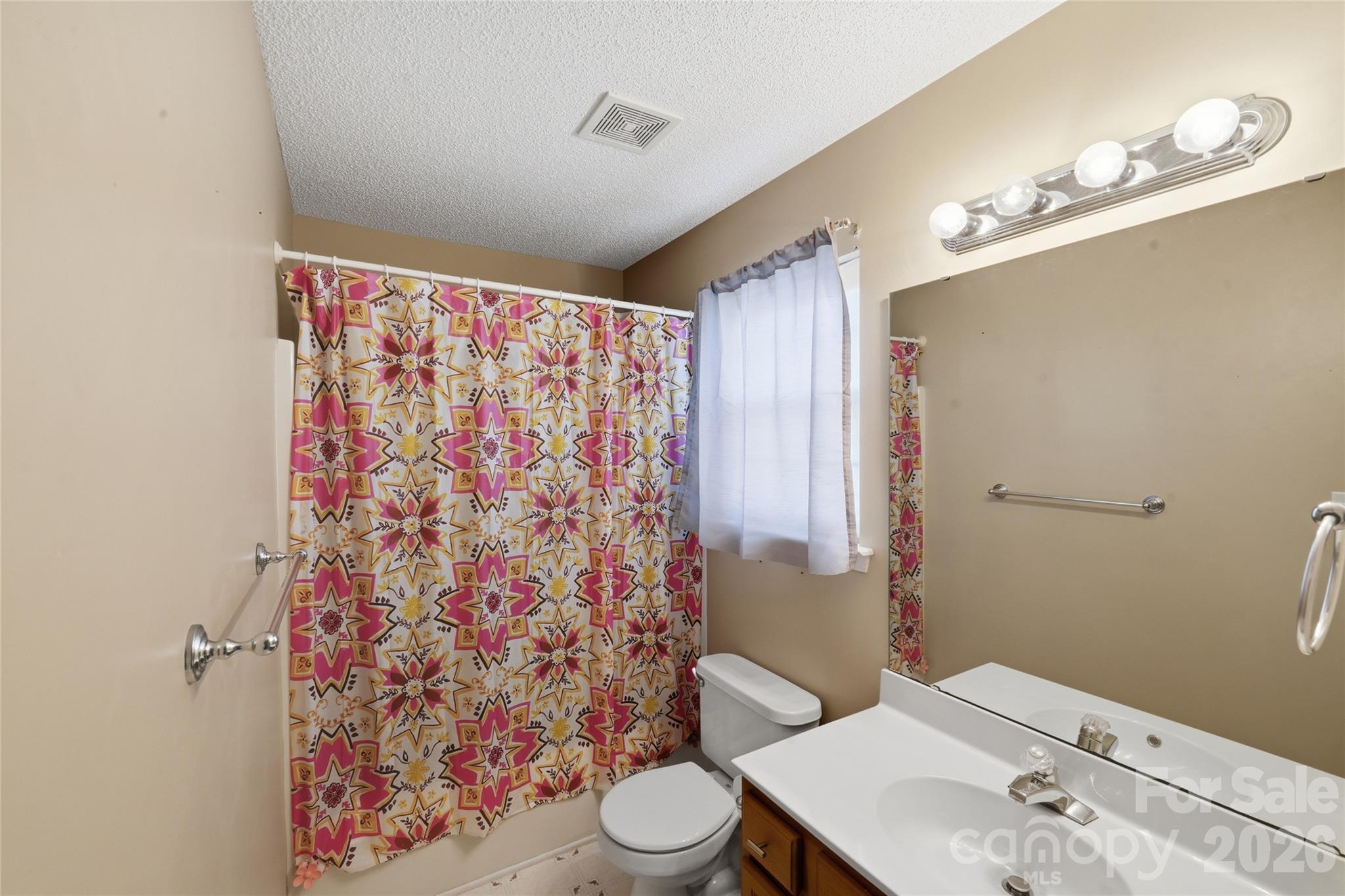 9541 Green Apple Drive — Charlotte