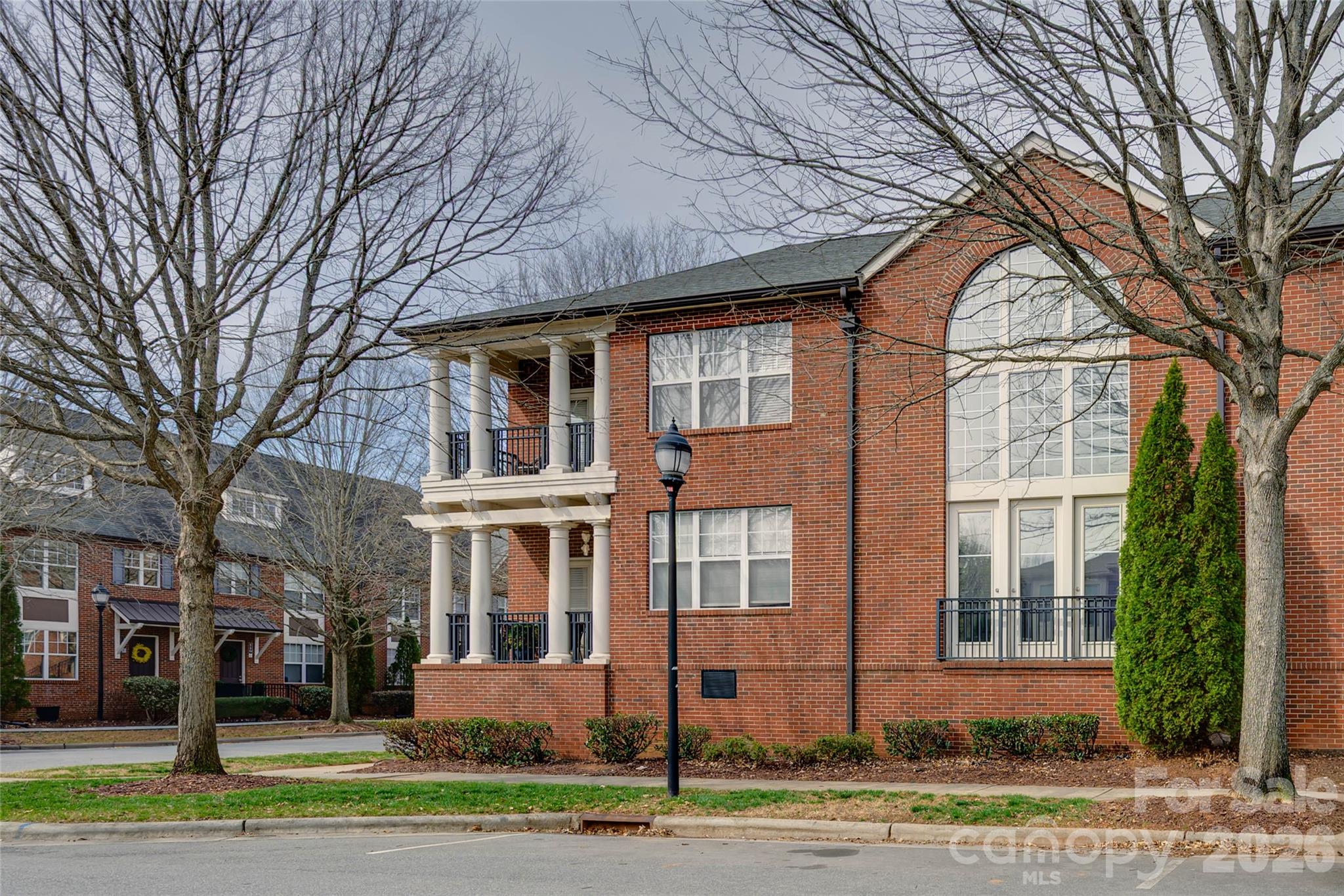 120 Steinbeck Way #F — Mooresville
