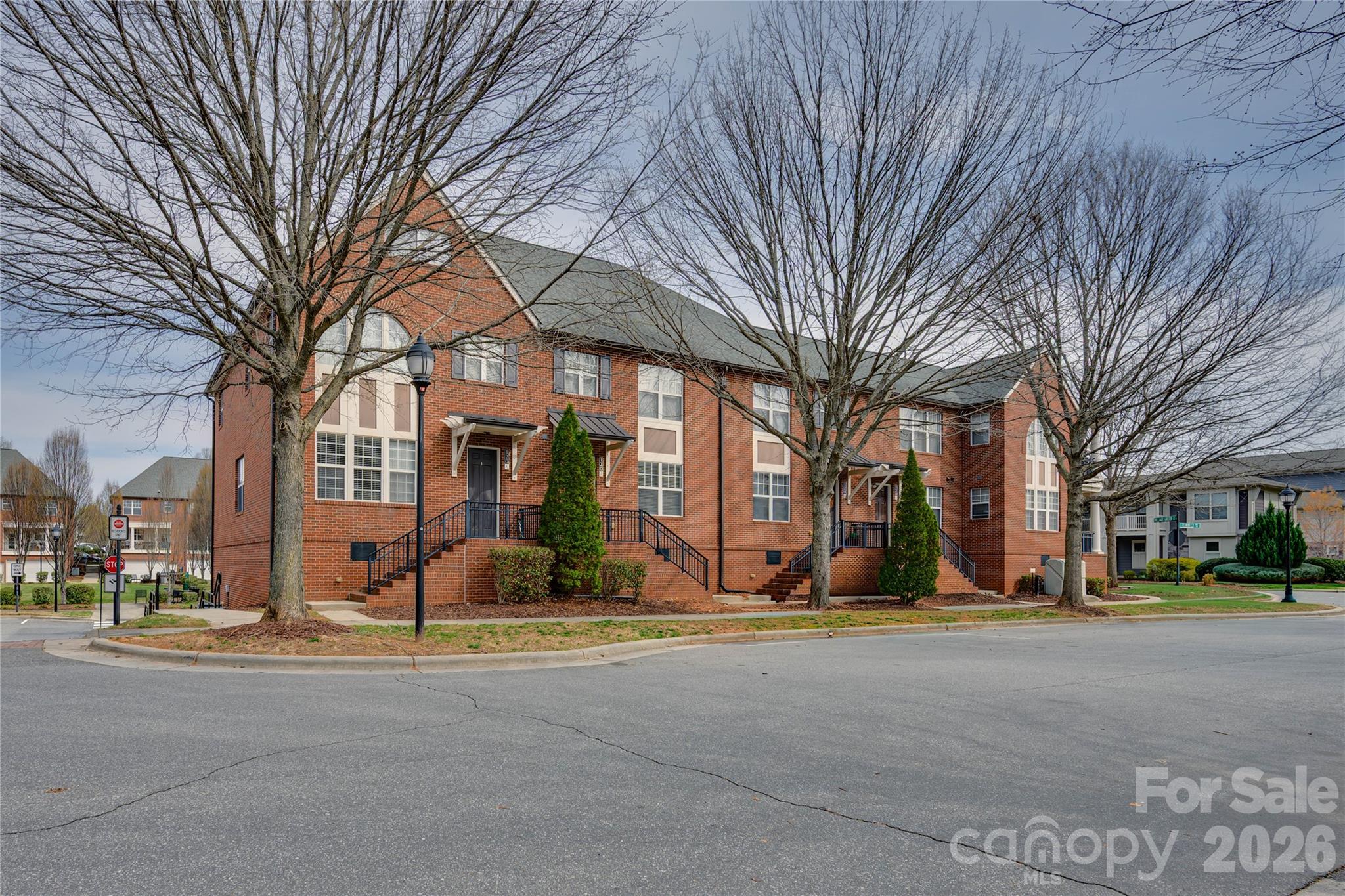 120 Steinbeck Way #F — Mooresville