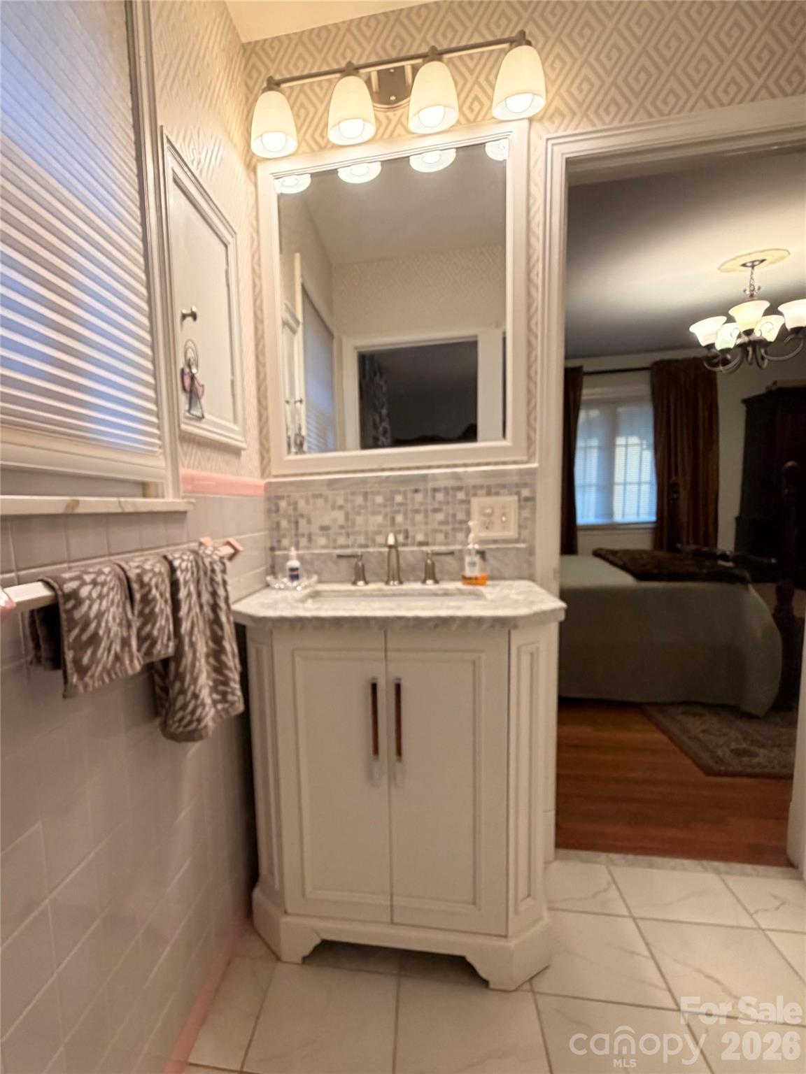 920 Paramount Circle — Gastonia