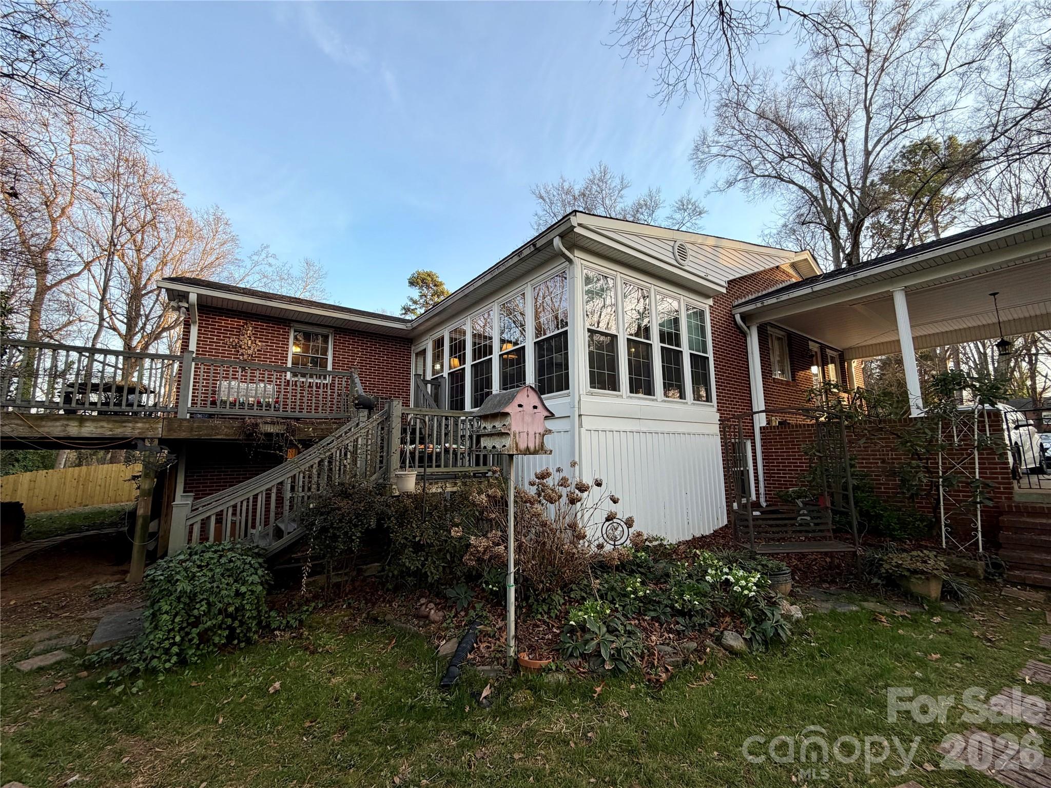 920 Paramount Circle — Gastonia