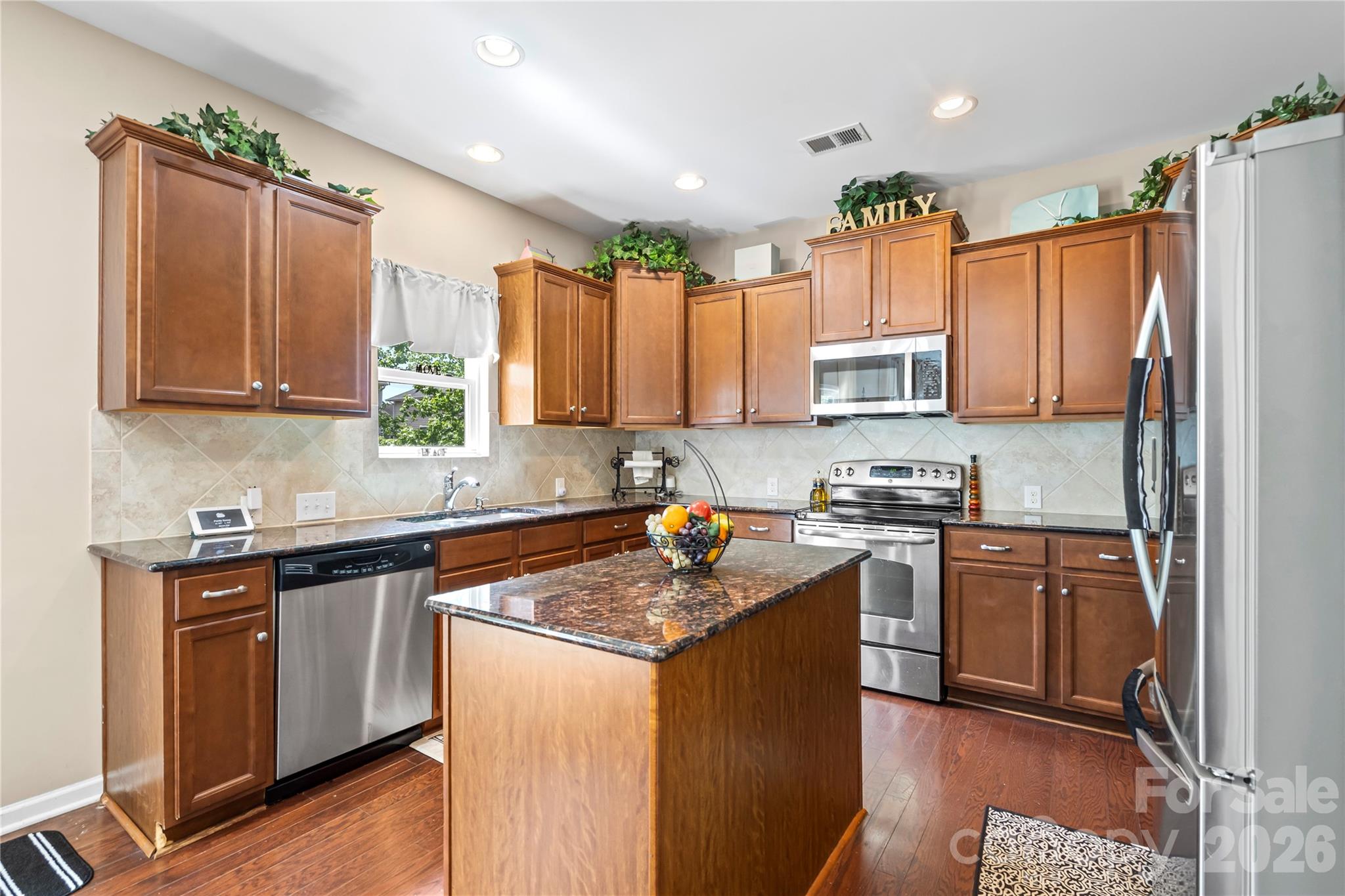 6041 Laurent Avenue — Fort Mill