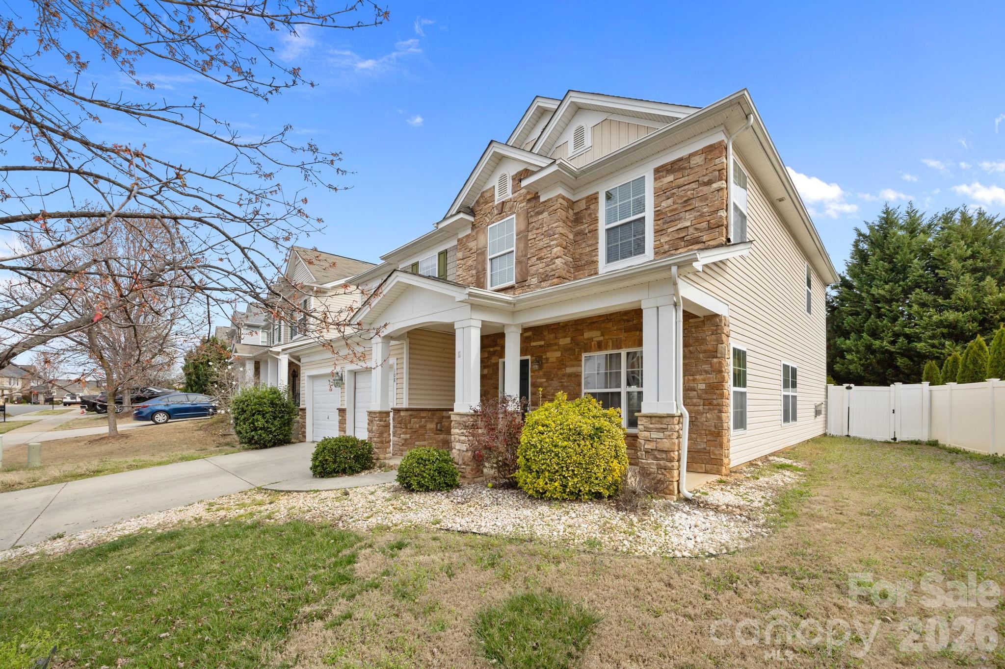 108 Sand Spur Drive — Mooresville