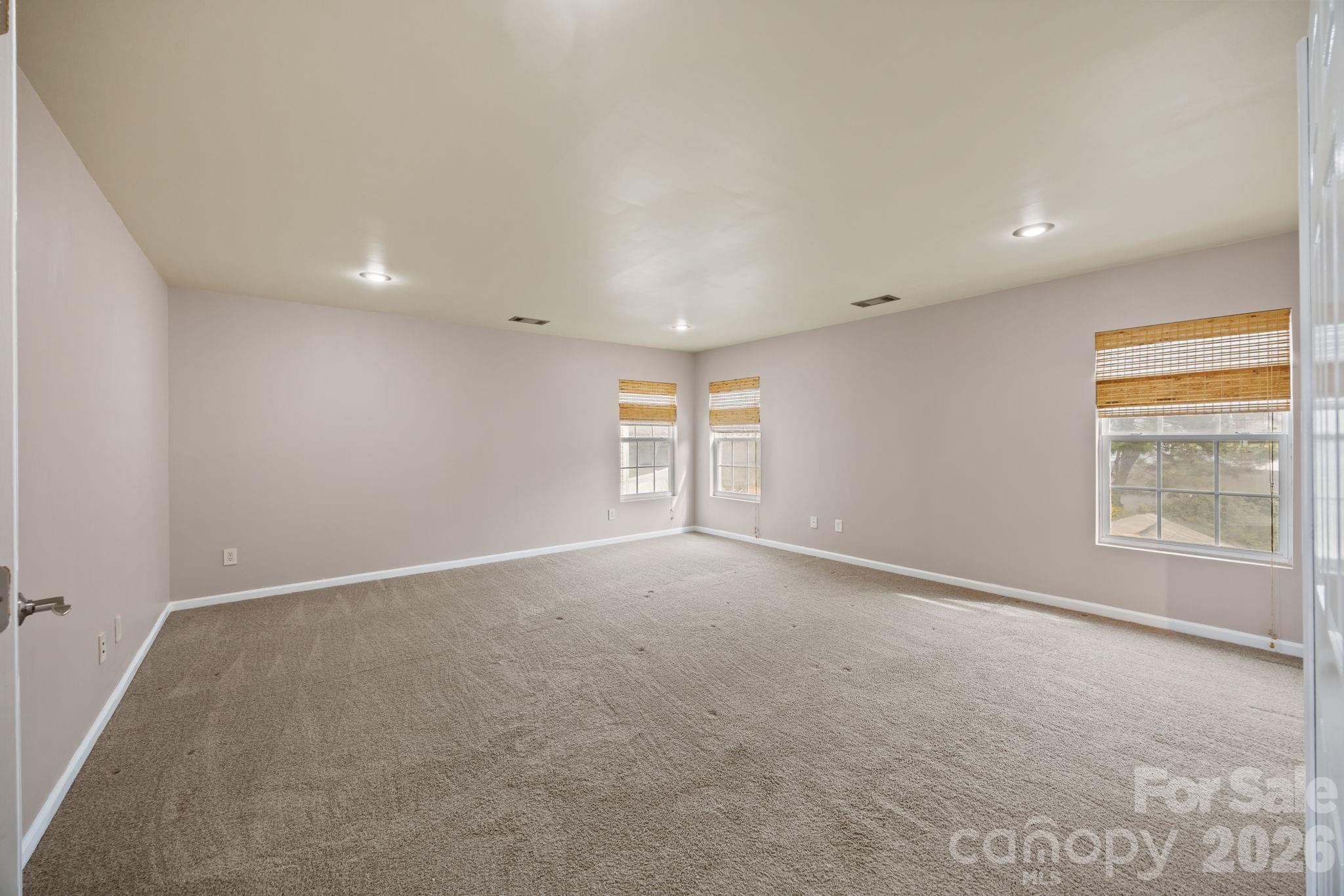 108 Sand Spur Drive — Mooresville