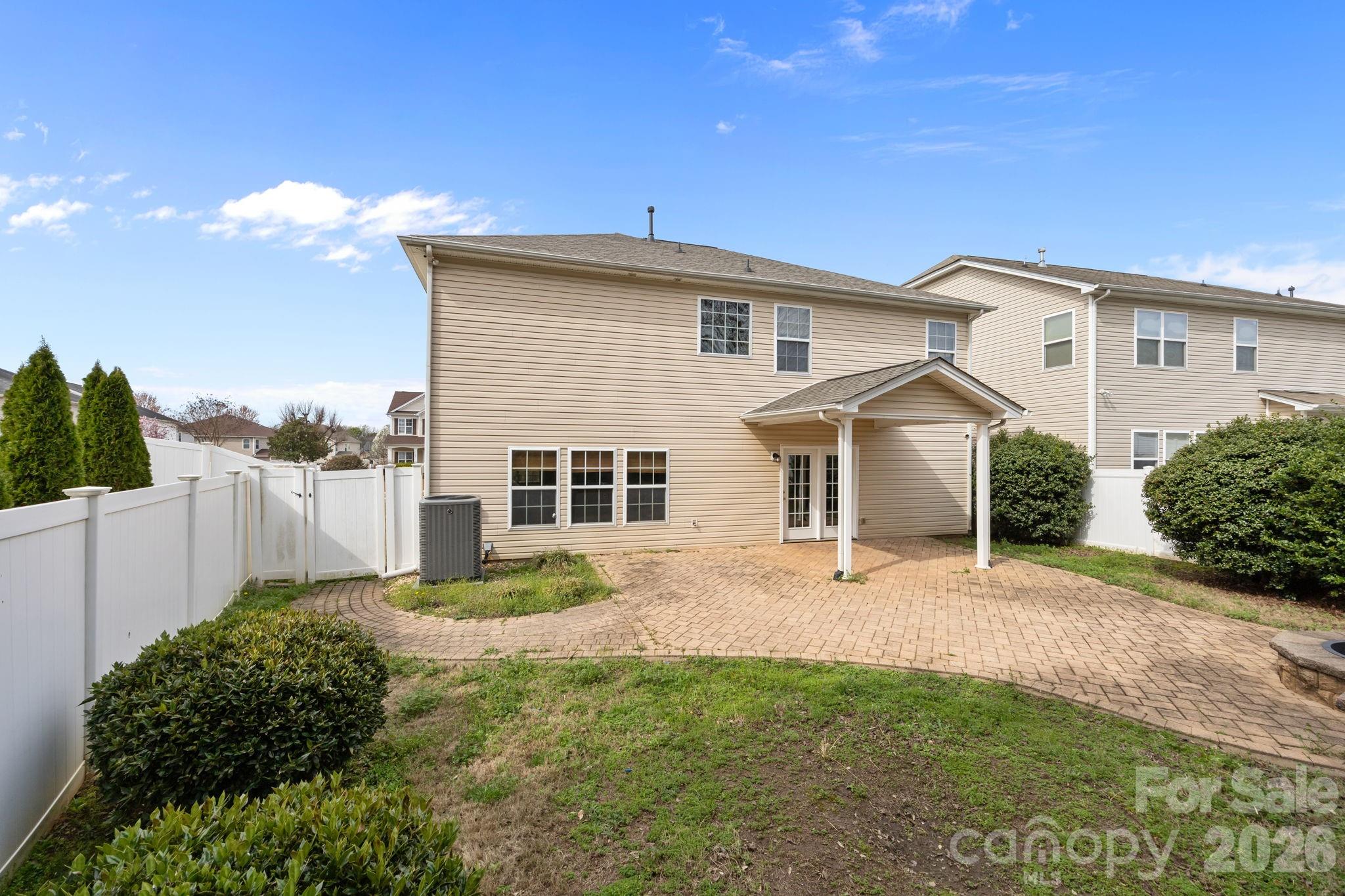 108 Sand Spur Drive — Mooresville