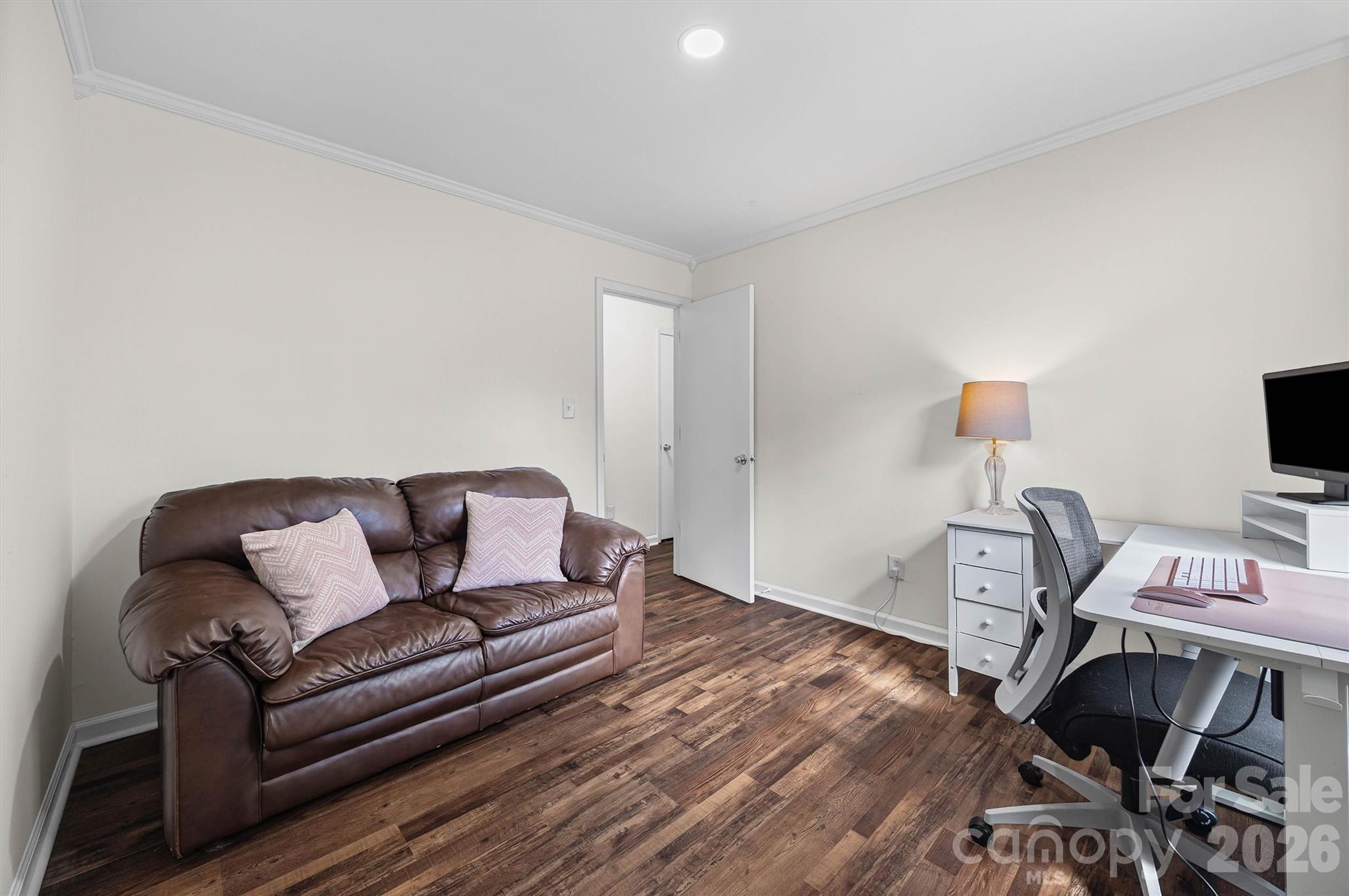 6104 Sunbridge Court — Charlotte