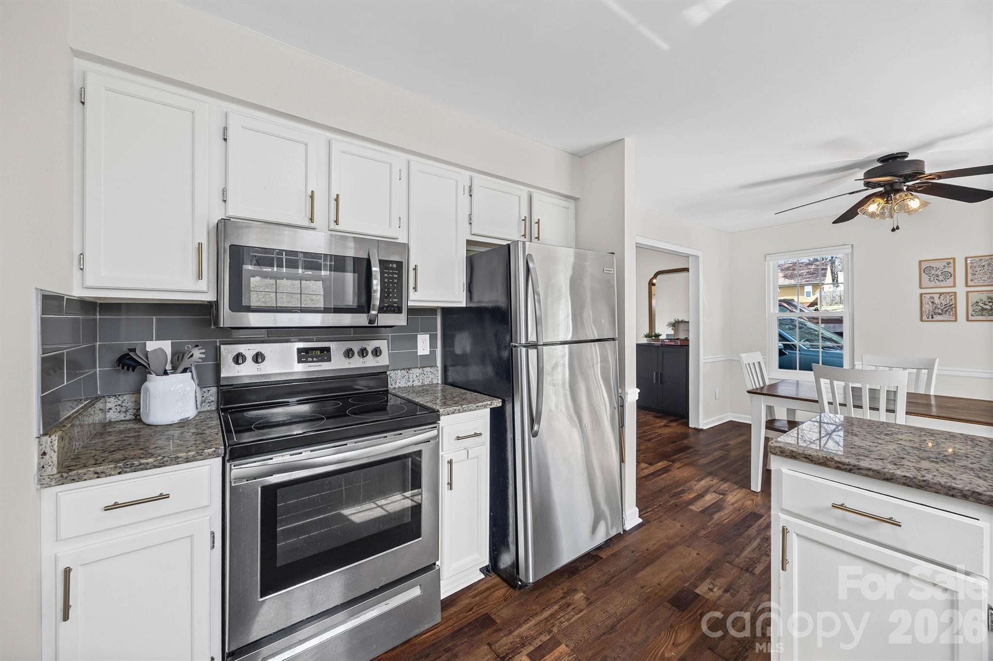 6104 Sunbridge Court — Charlotte