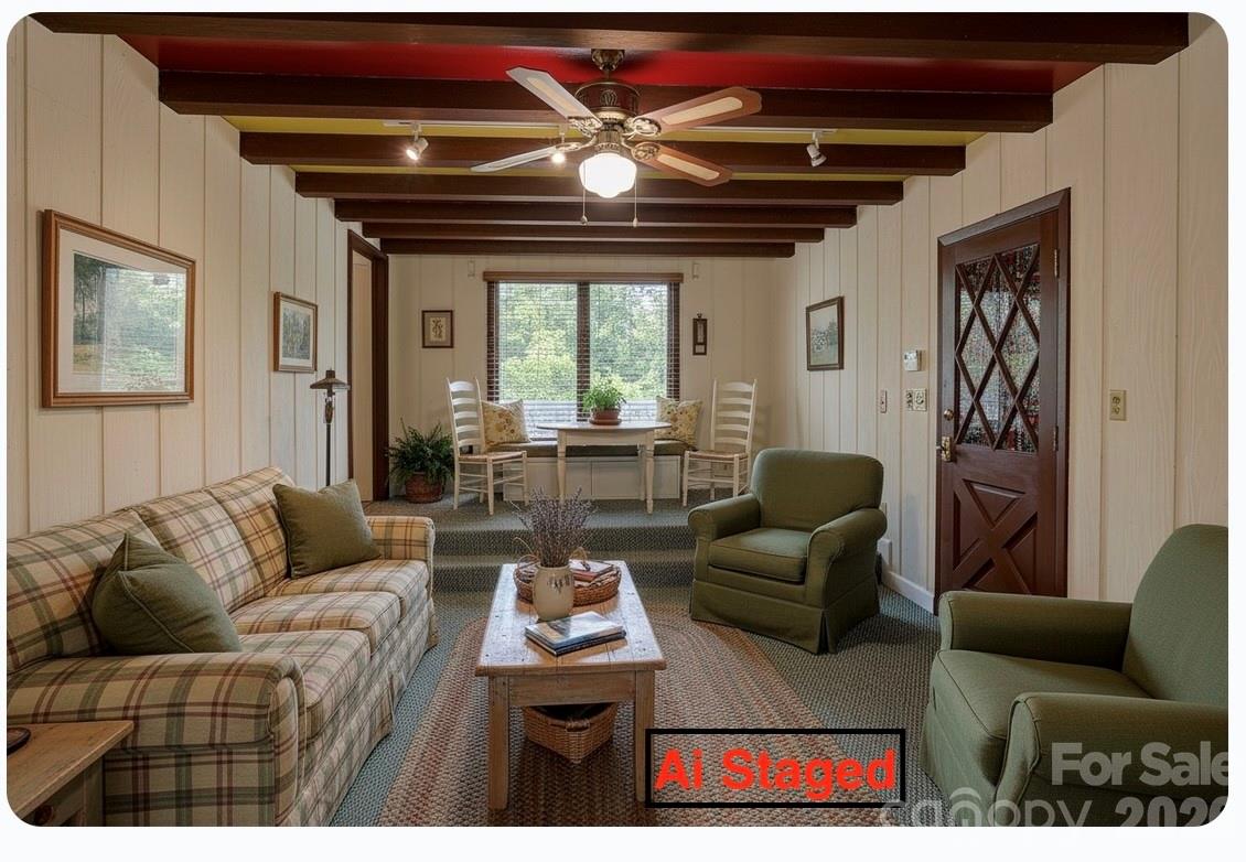 220 Grand View Lane — Burnsville