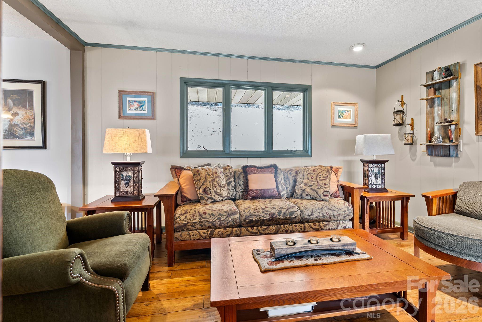 60 Little Creek Drive — Canton