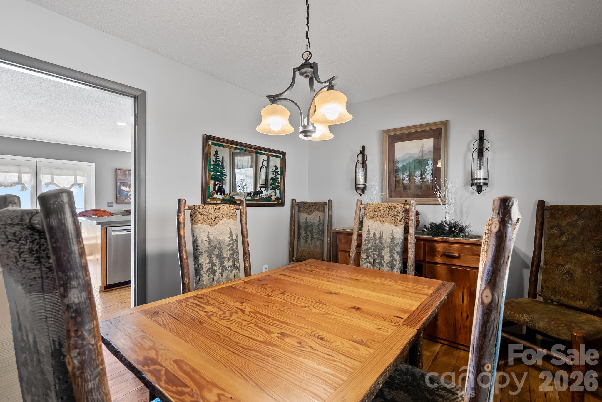 60 Little Creek Drive — Canton