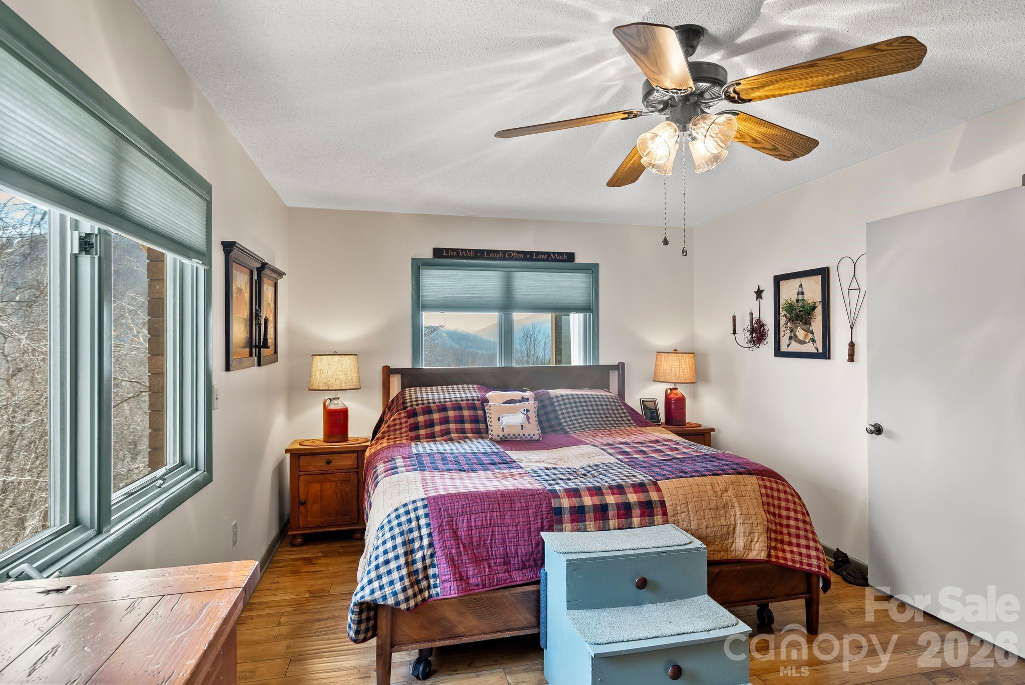 60 Little Creek Drive — Canton