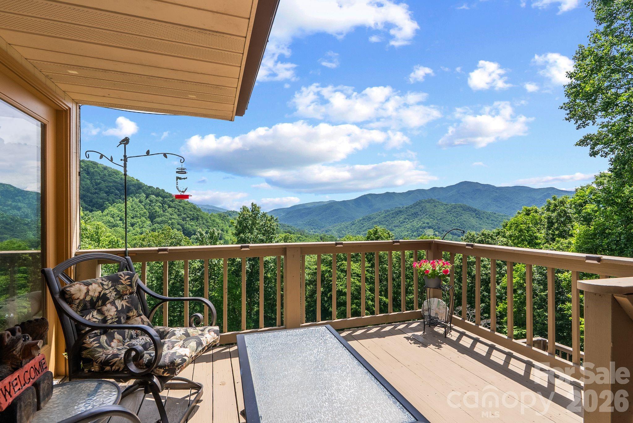60 Little Creek Drive — Canton