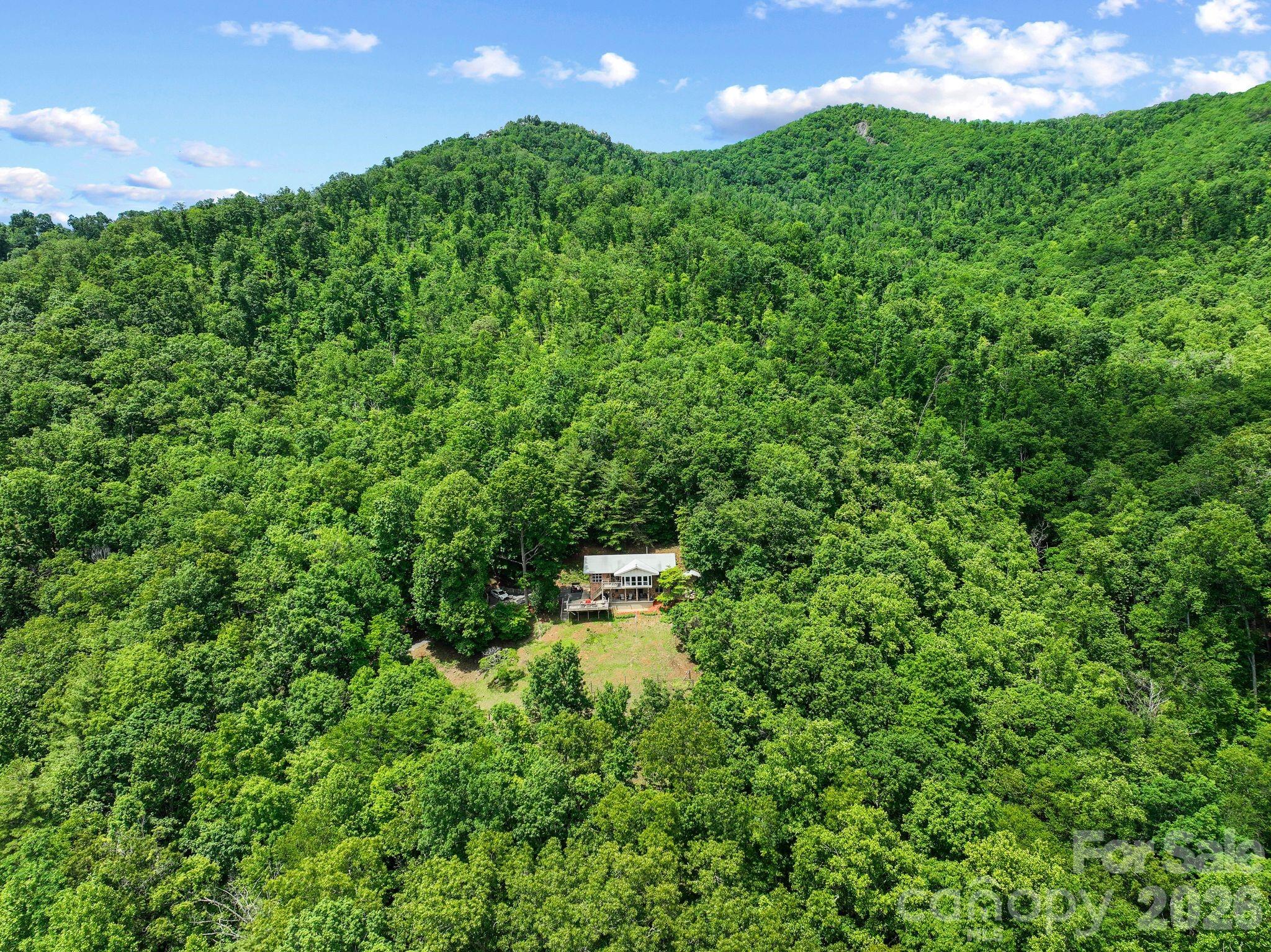 60 Little Creek Drive — Canton