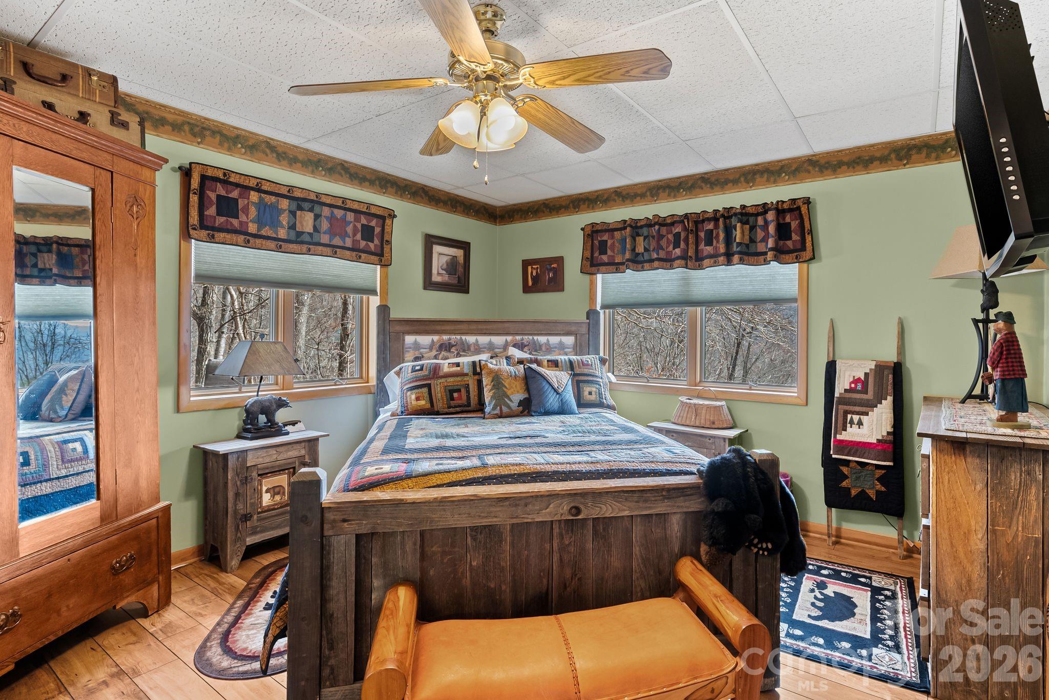 60 Little Creek Drive — Canton
