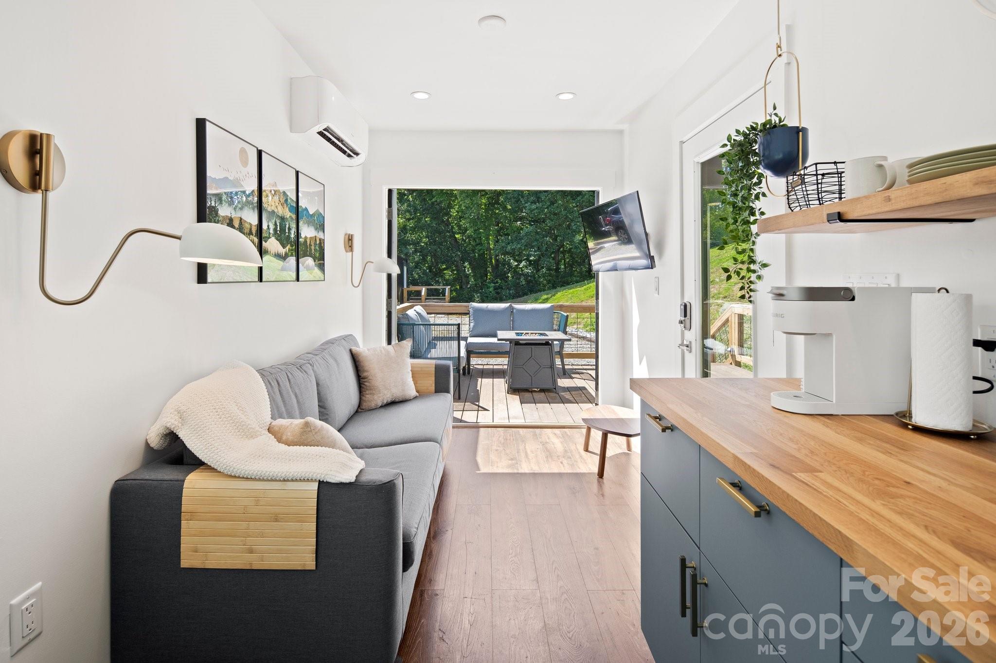10 George Allen Ridge #B — Arden