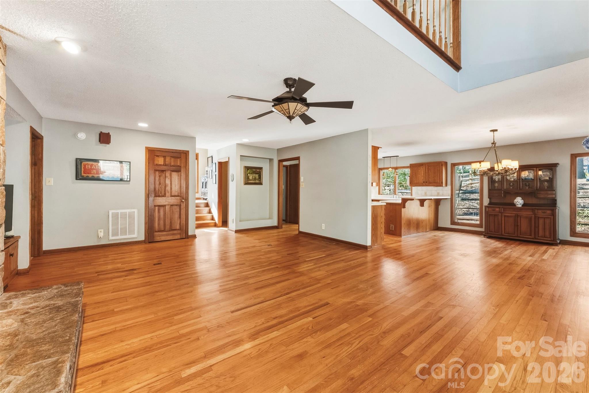 10 Thornwood Court — Clover