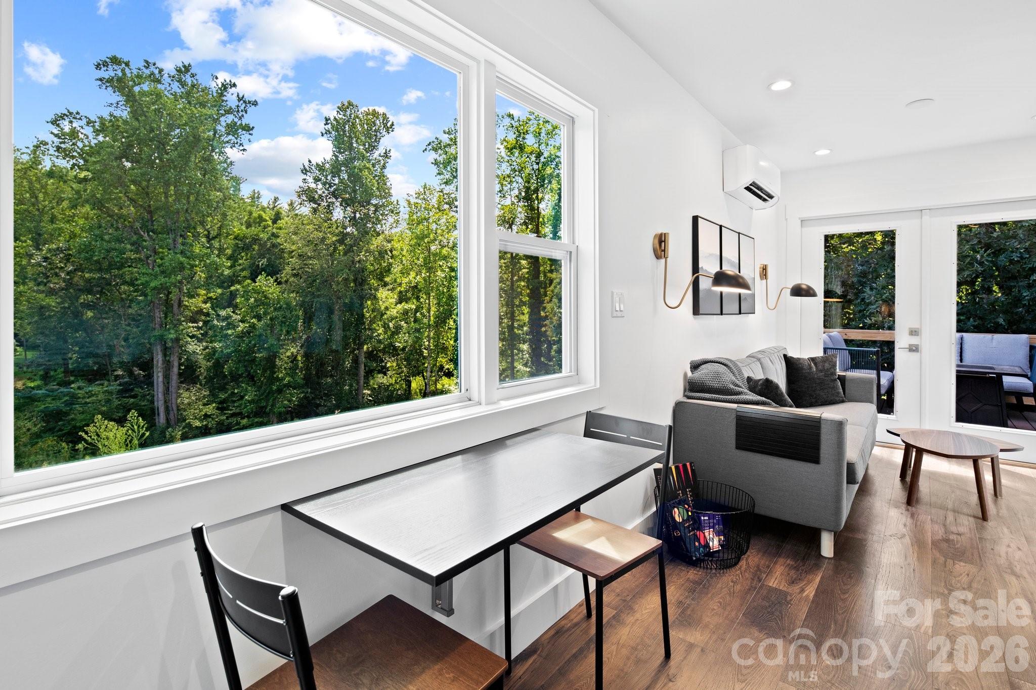 8 George Allen Ridge — Arden