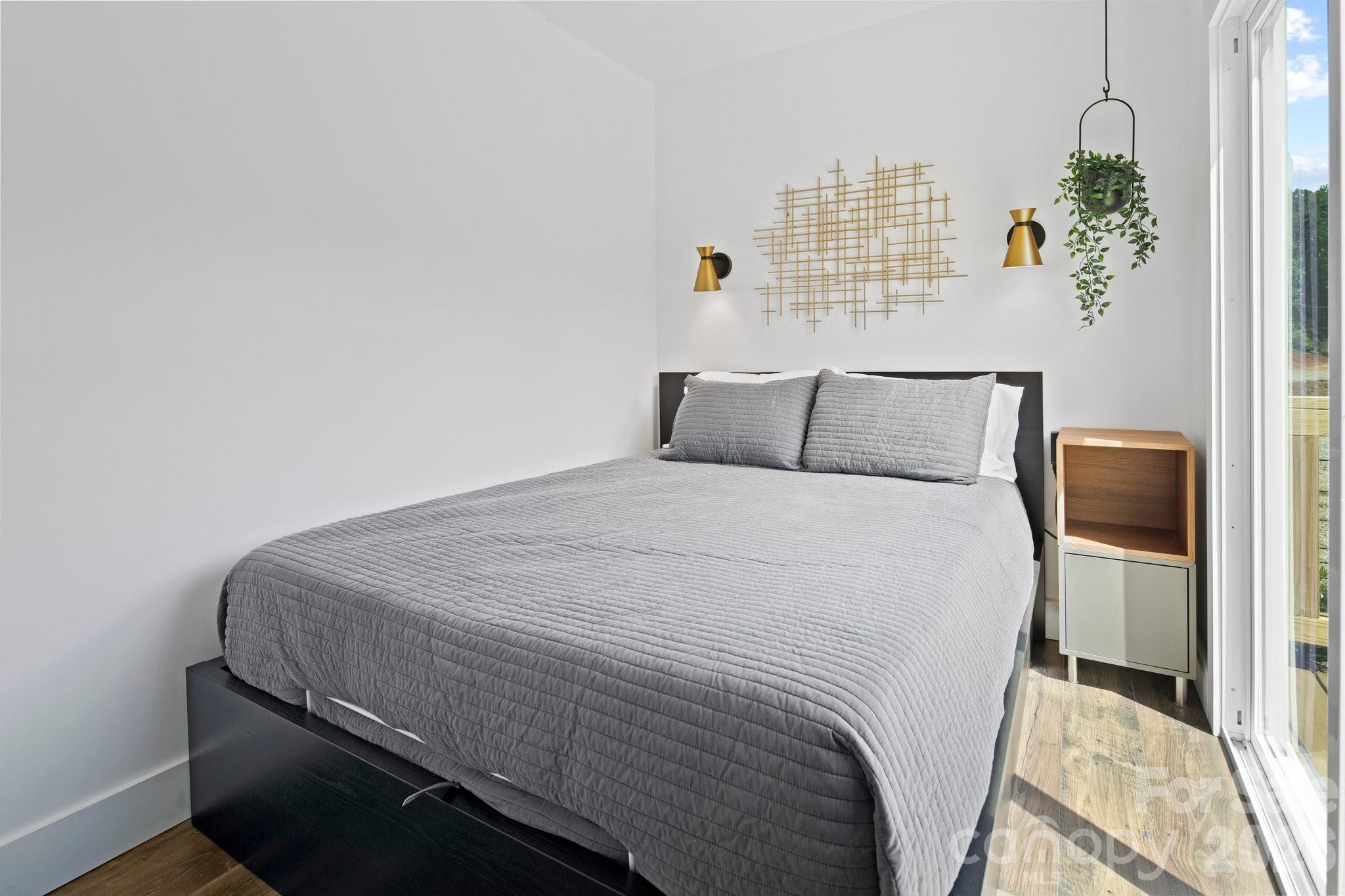 8 George Allen Ridge — Arden
