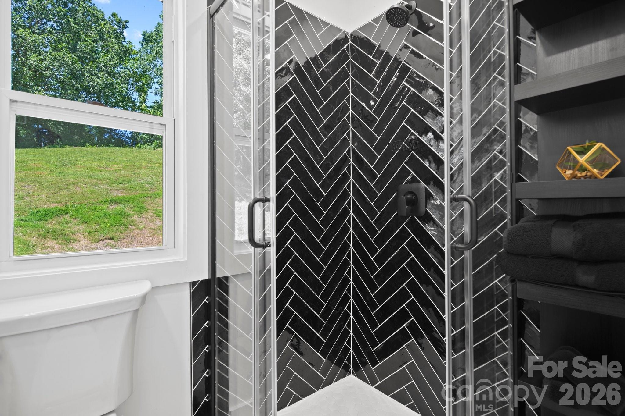 8 George Allen Ridge — Arden