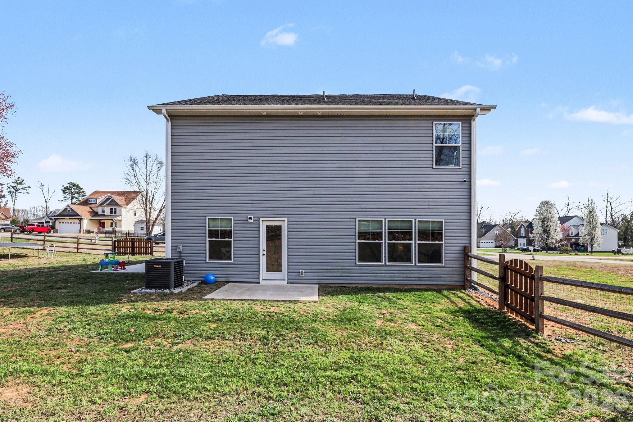 101 Rocklyn Lane — Salisbury