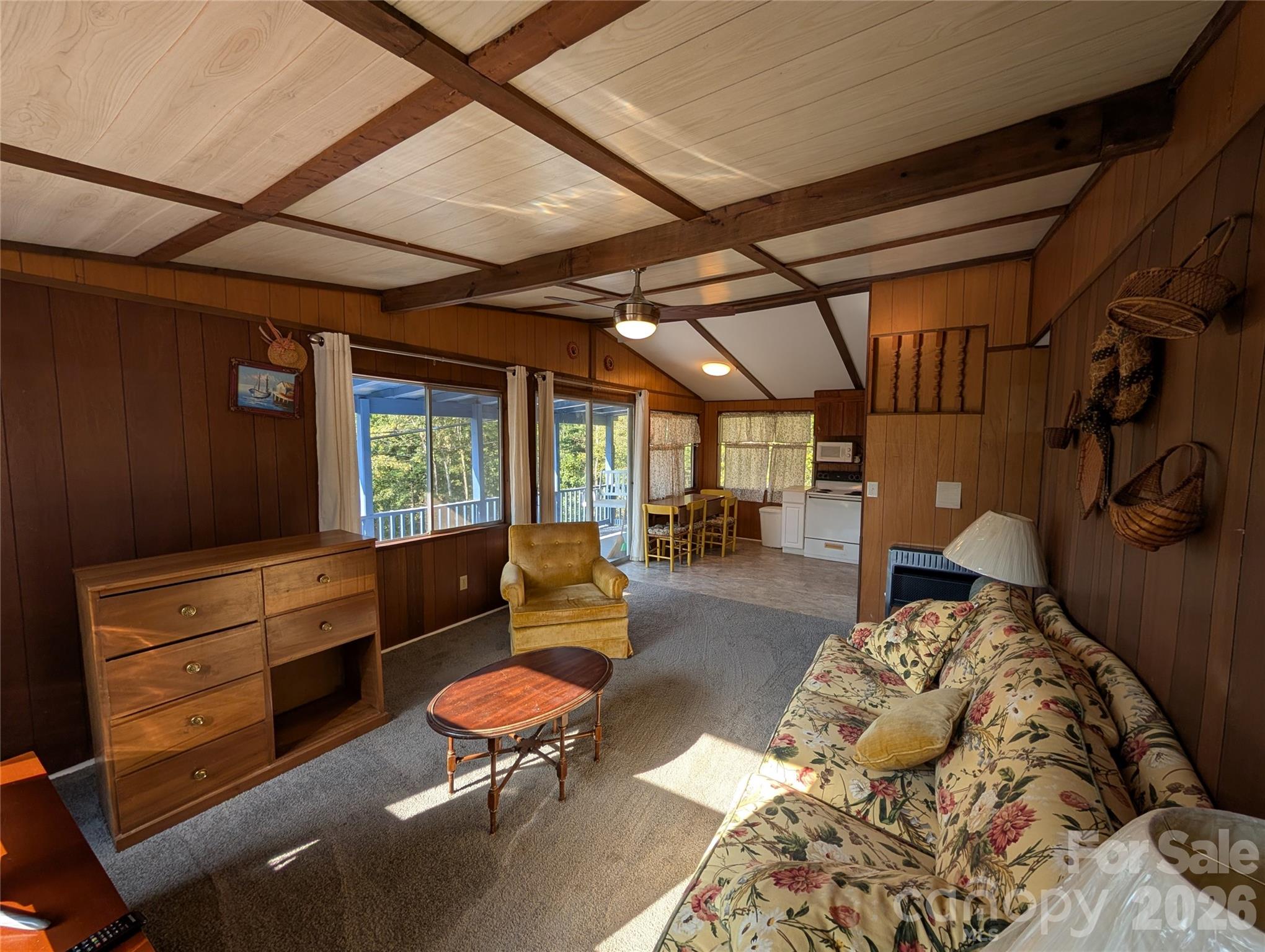 260 Oak Ridge Road — Hendersonville