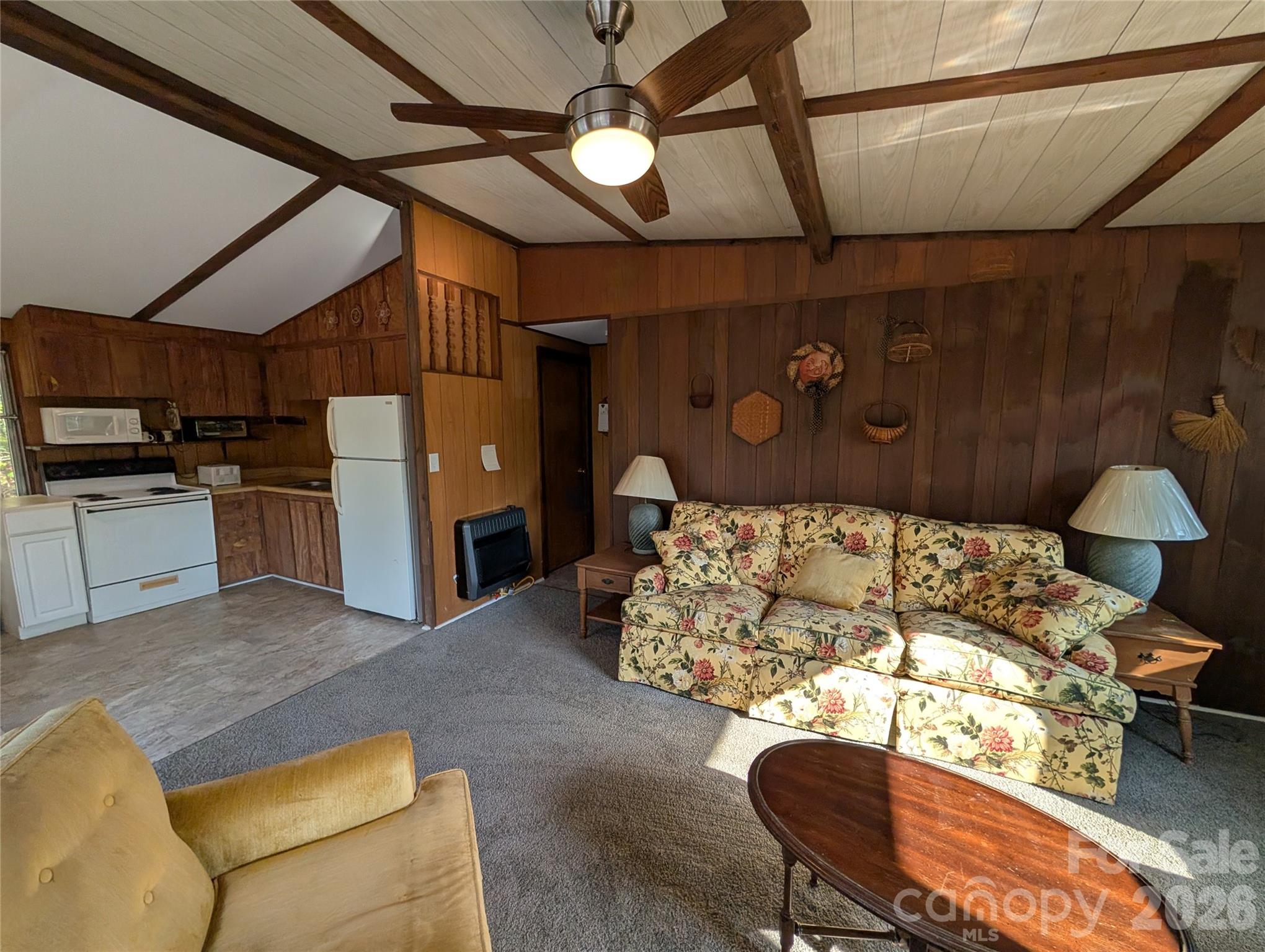 260 Oak Ridge Road — Hendersonville