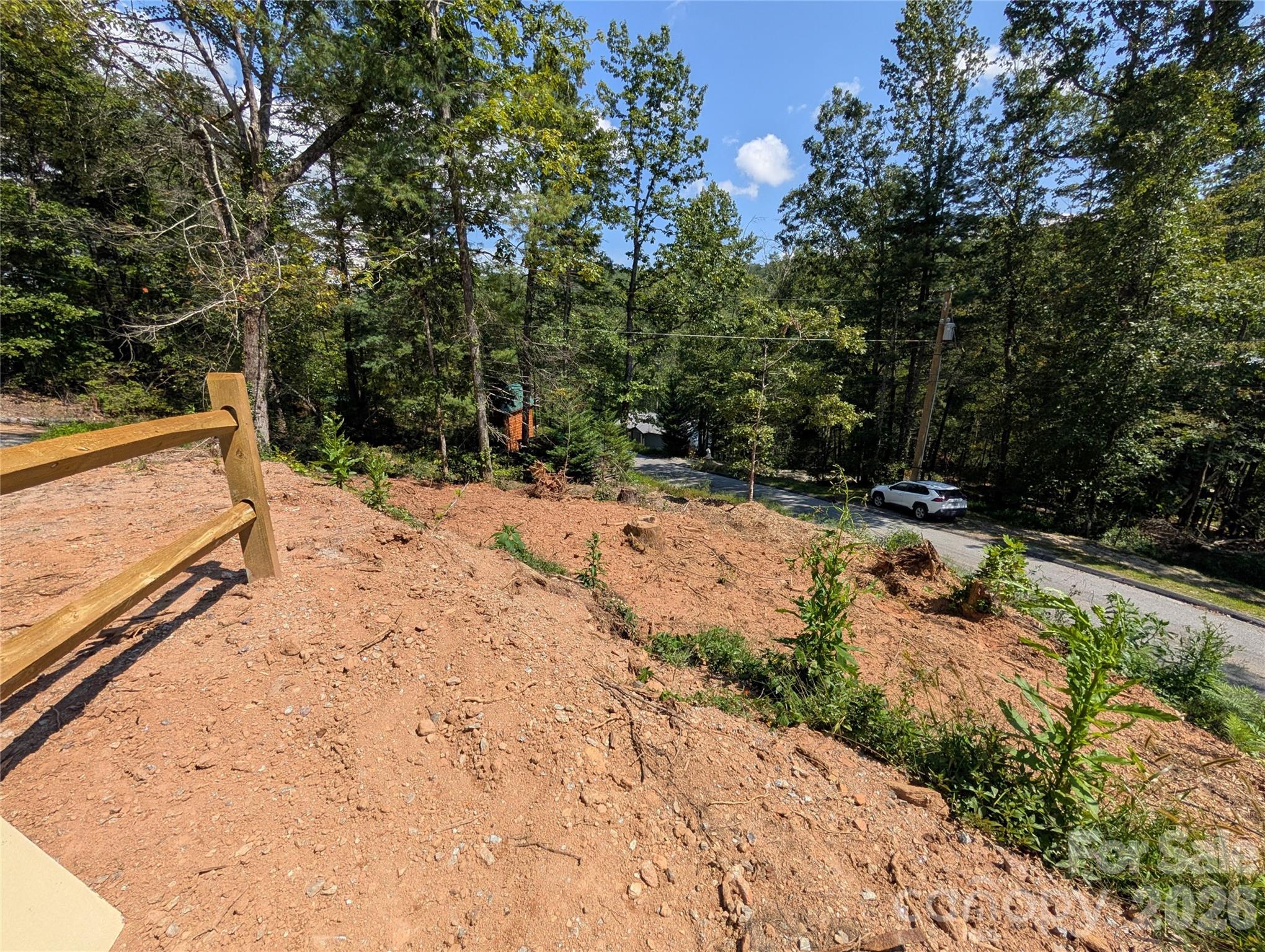 260 Oak Ridge Road — Hendersonville