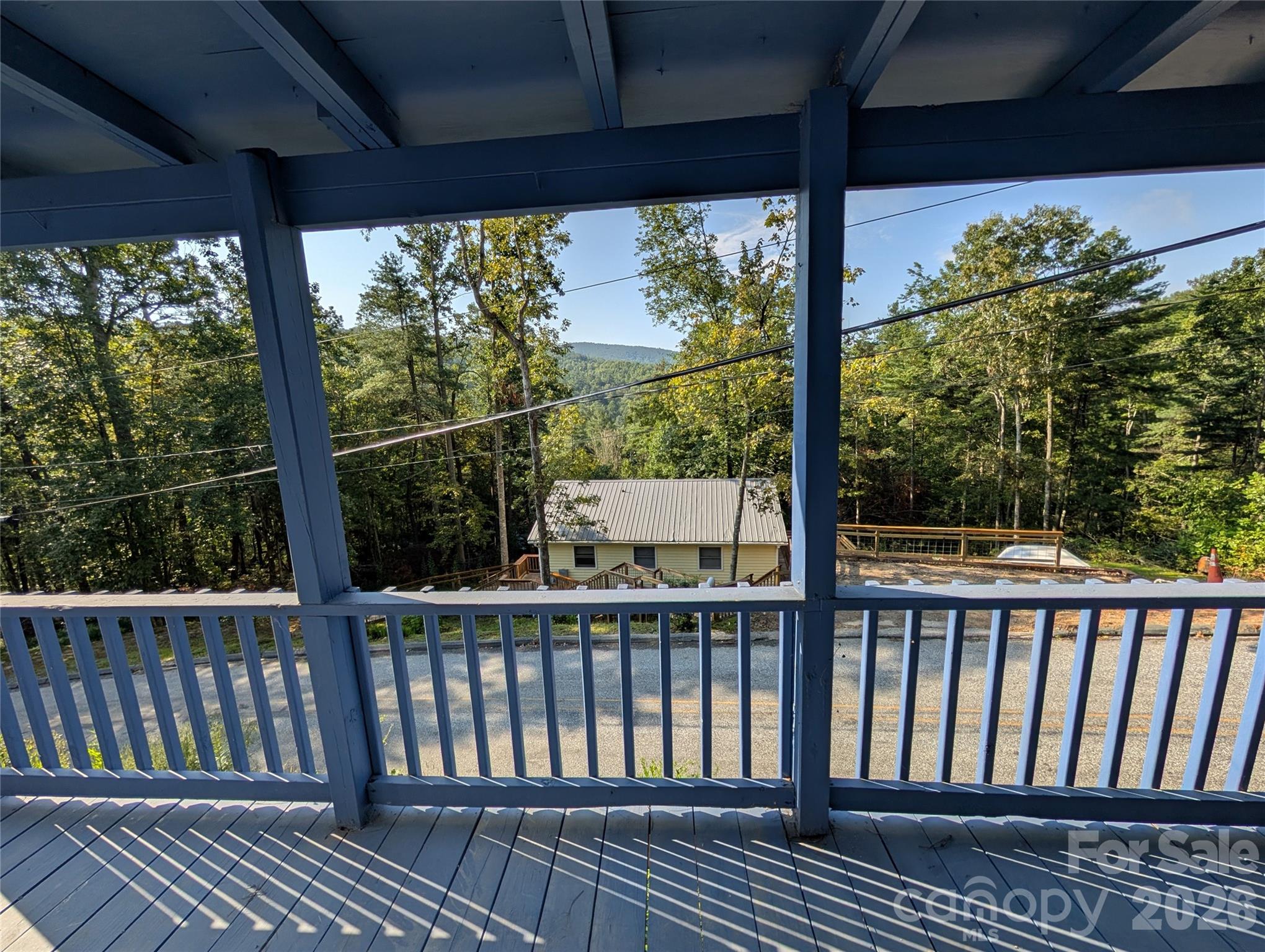 260 Oak Ridge Road — Hendersonville