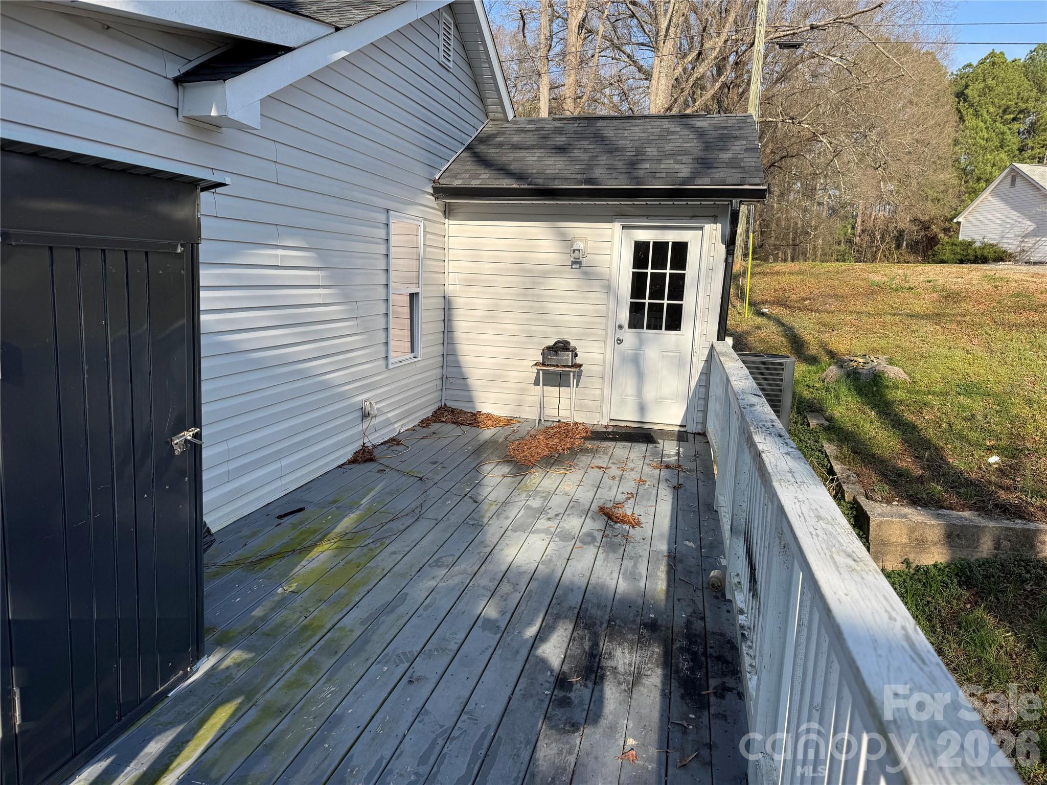 396 Cameron Avenue NE — Concord