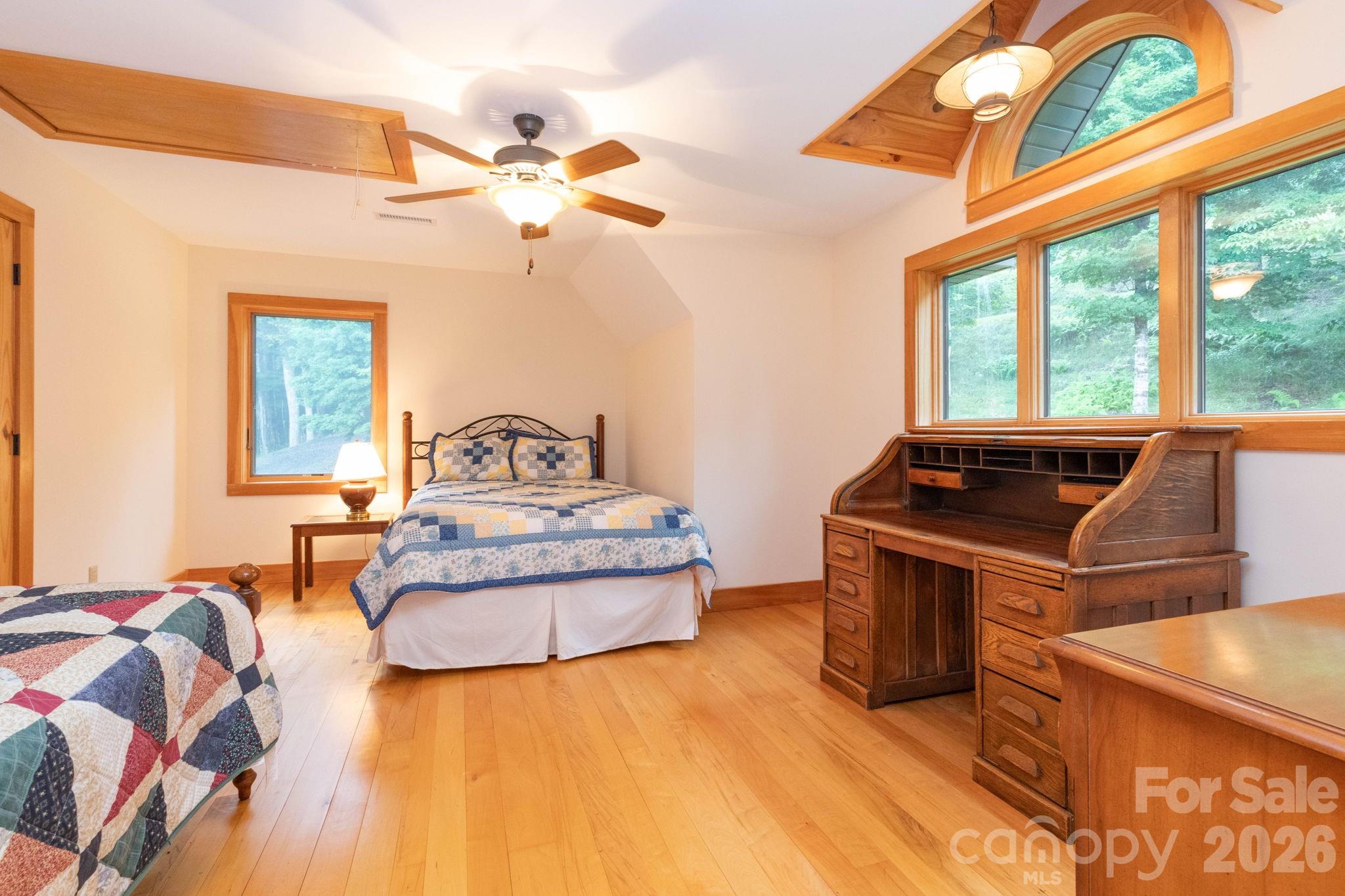 155 Mule Trail Drive — Bakersville