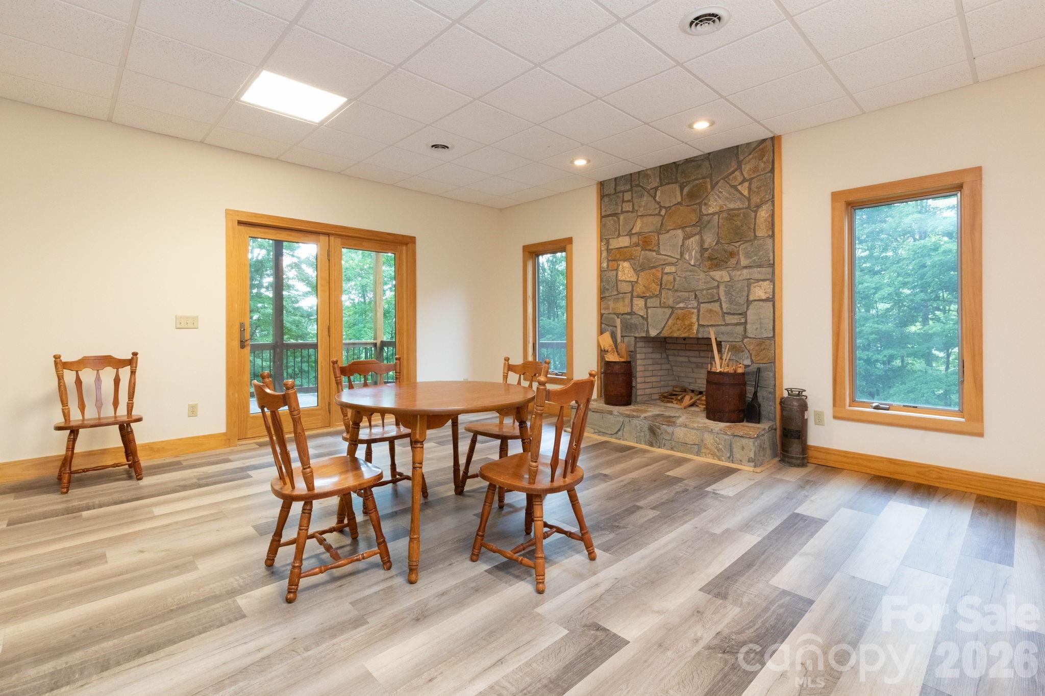 155 Mule Trail Drive — Bakersville
