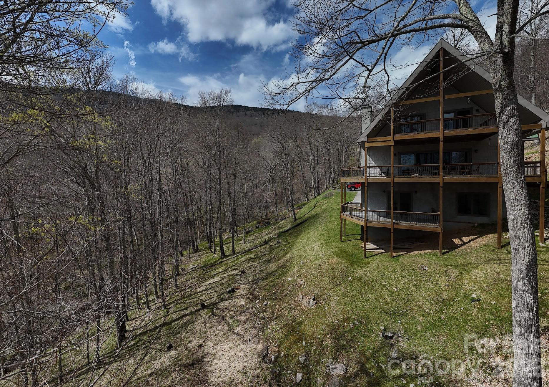 155 Mule Trail Drive — Bakersville