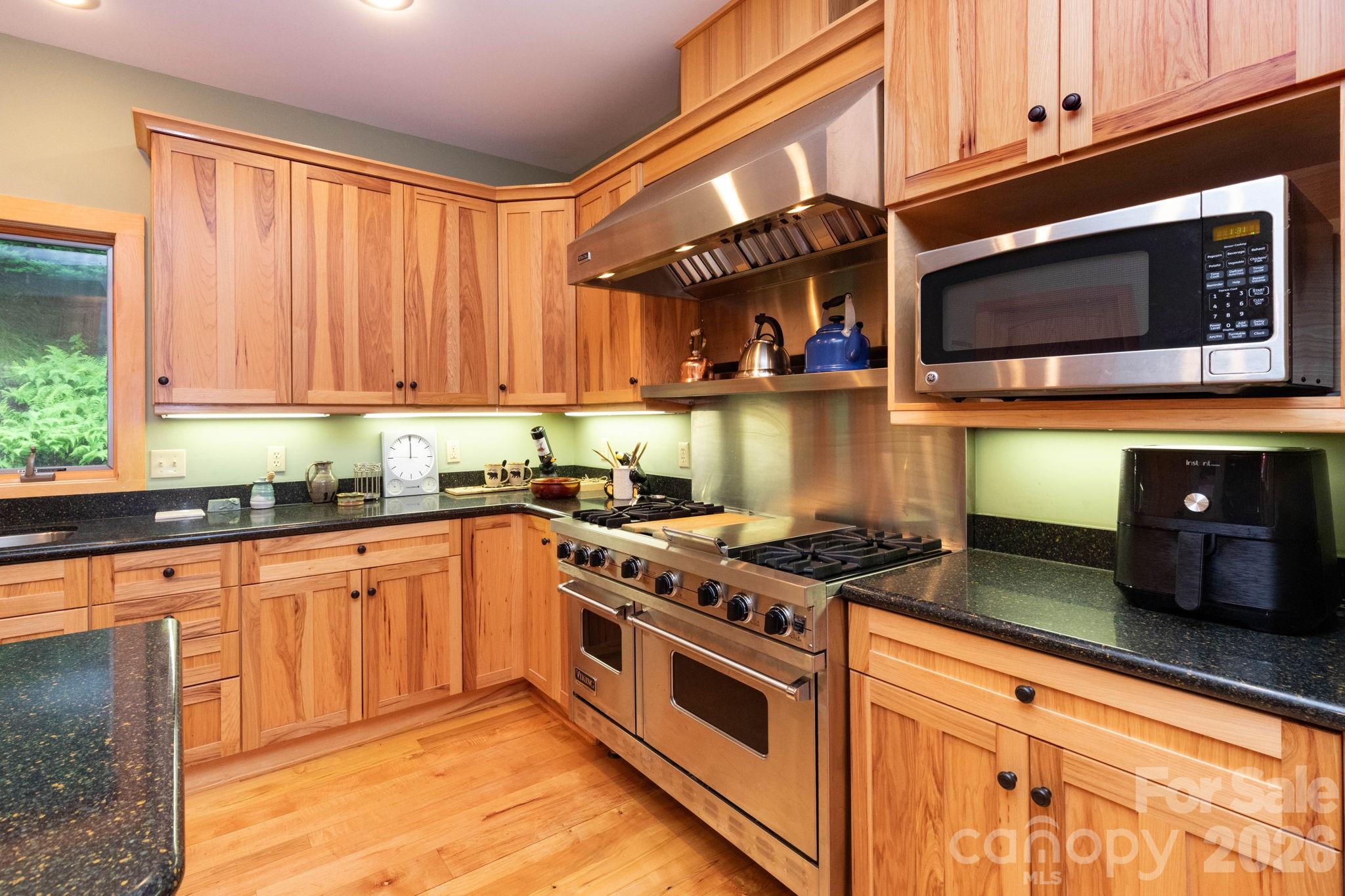 155 Mule Trail Drive — Bakersville