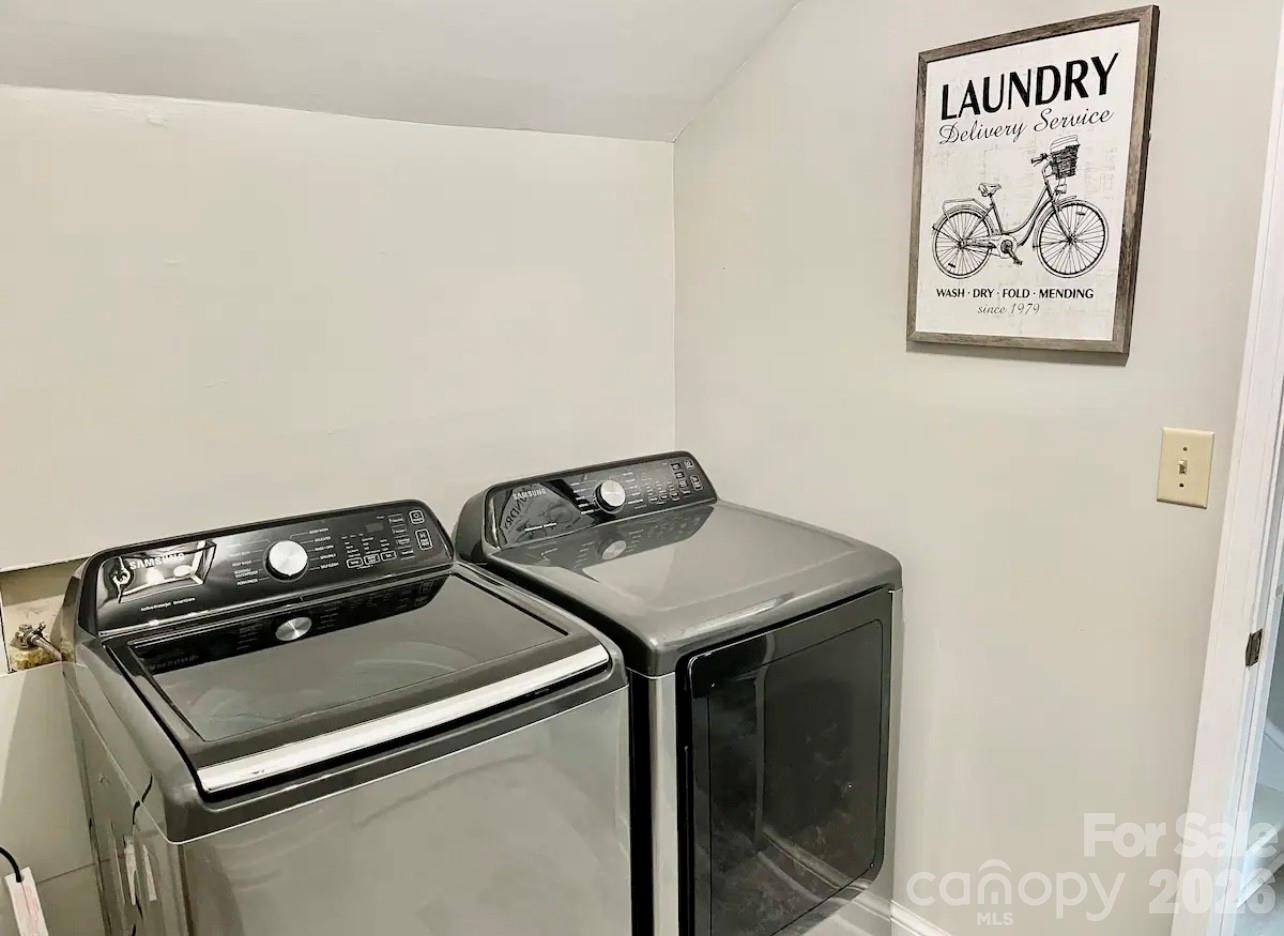 155 Quail Cove Boulevard — Lake Lure