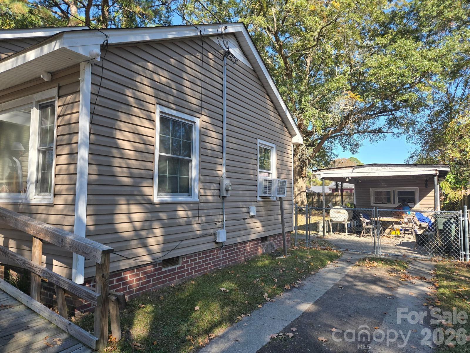 1117 Candlewood Drive — Kinston