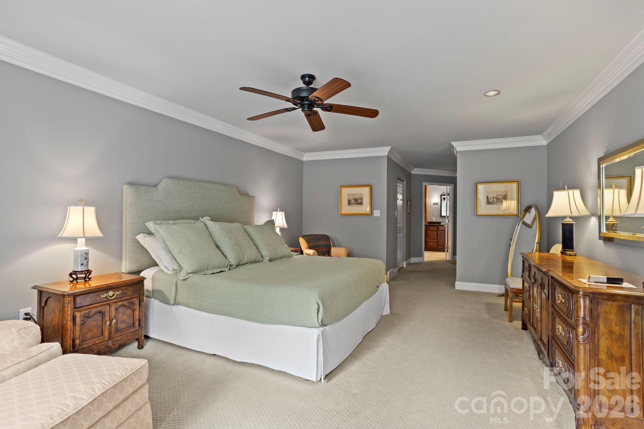 104 Overlook Drive — Flat Rock