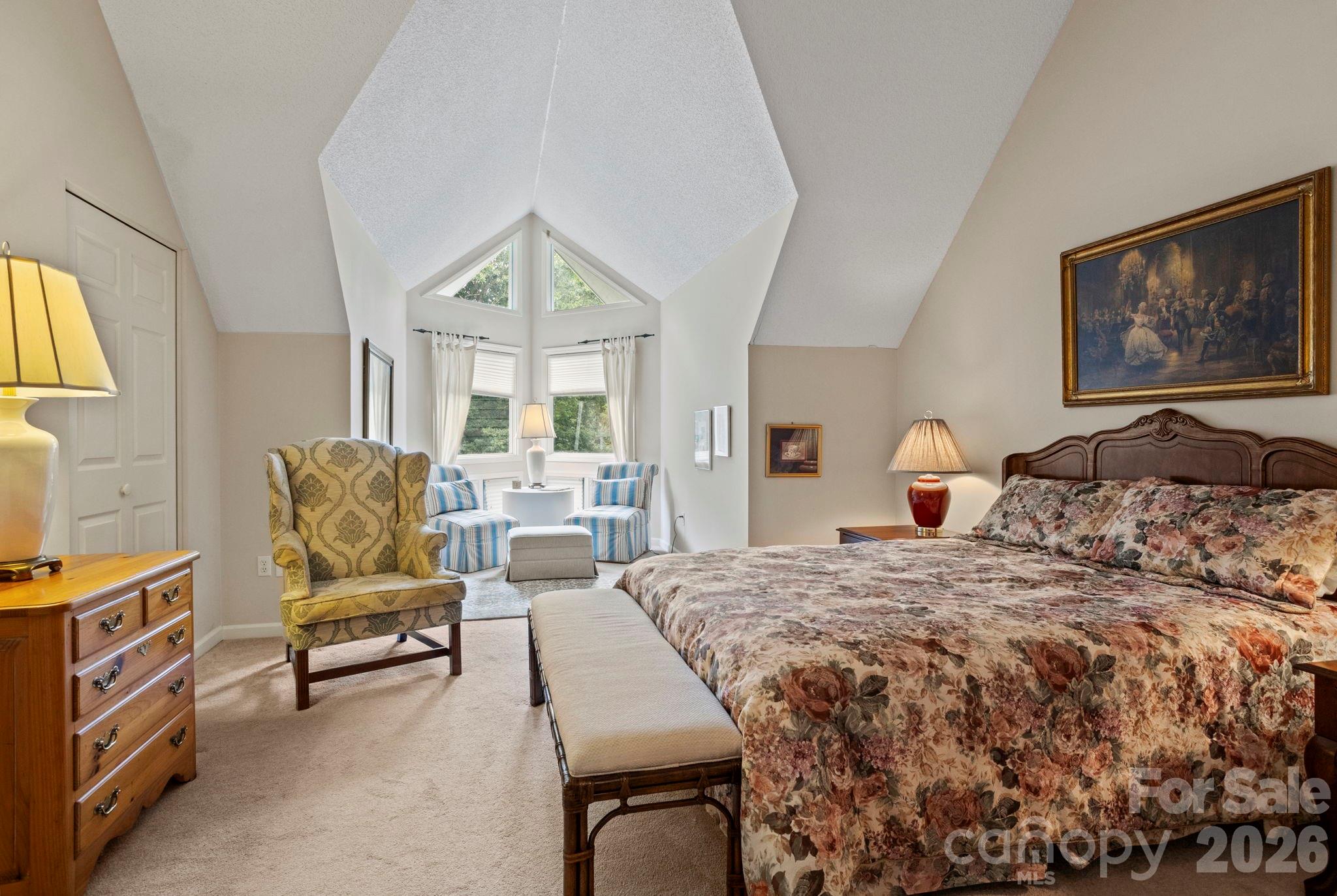 104 Overlook Drive — Flat Rock