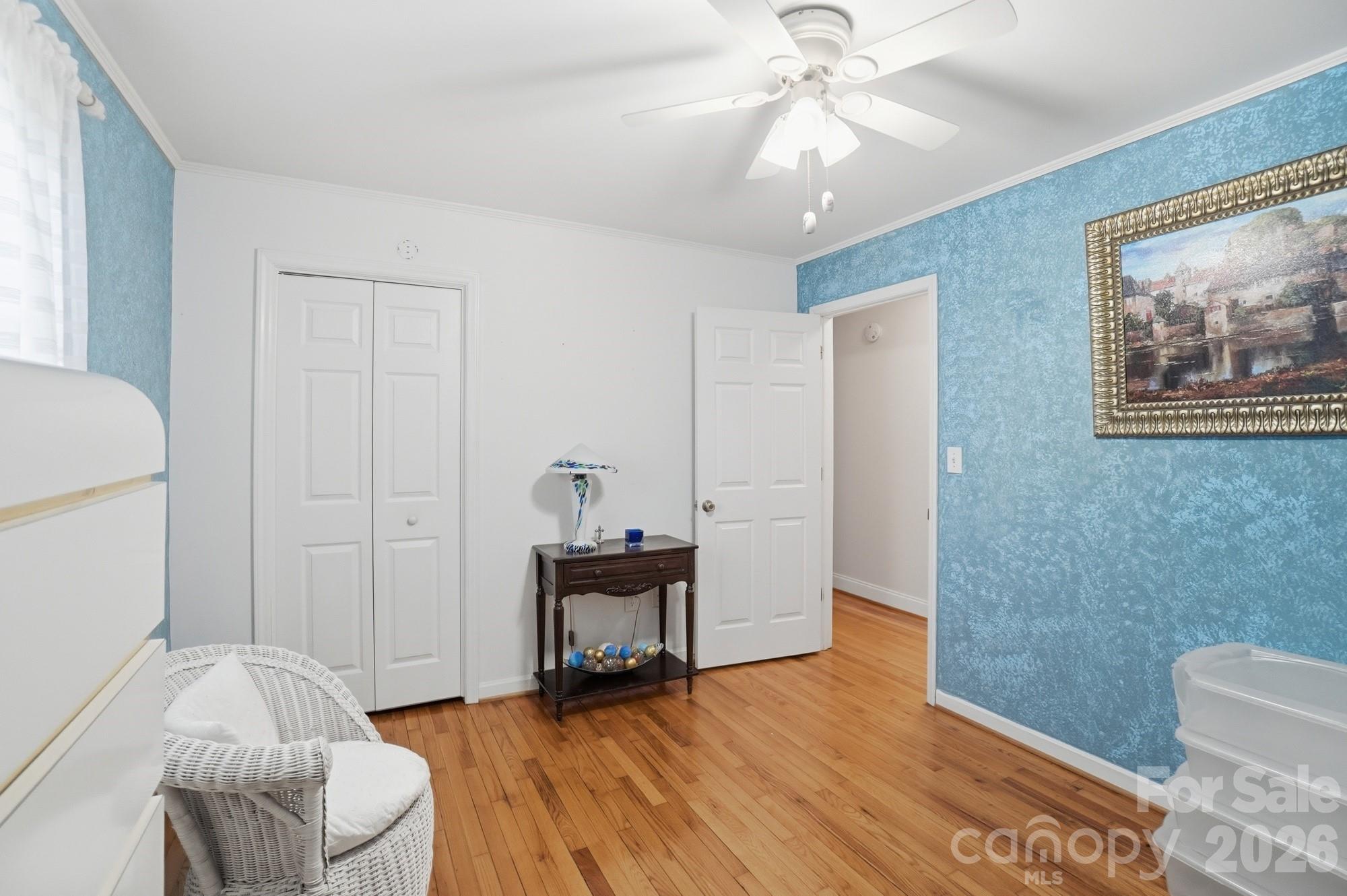 324 Autumn Drive — Harrisburg
