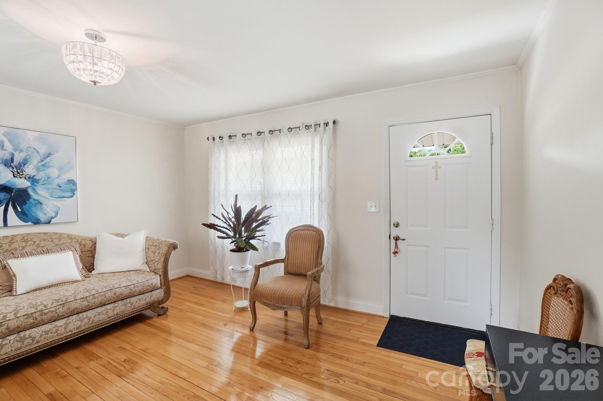324 Autumn Drive — Harrisburg