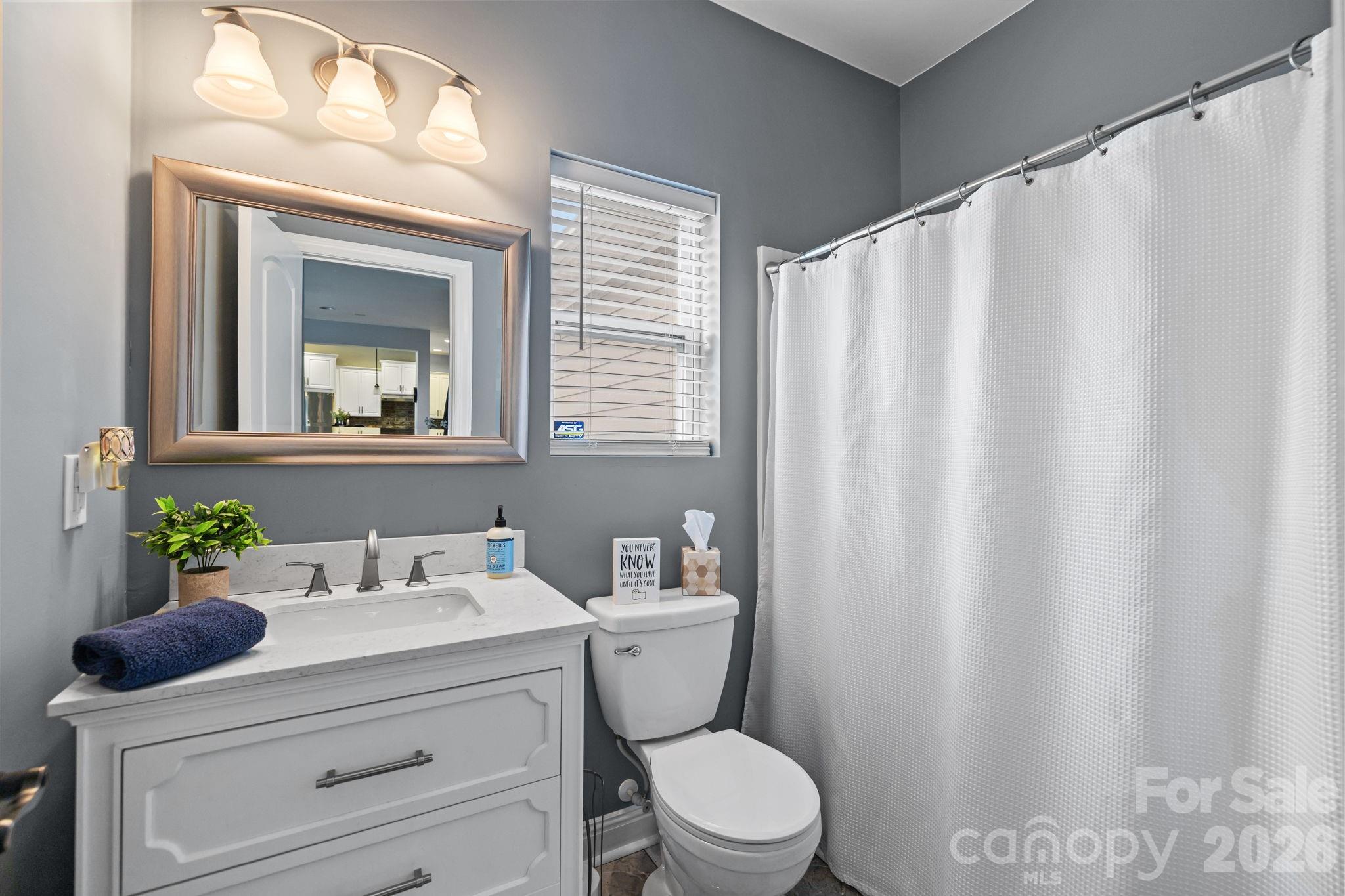 1931 Madeira Circle — Waxhaw