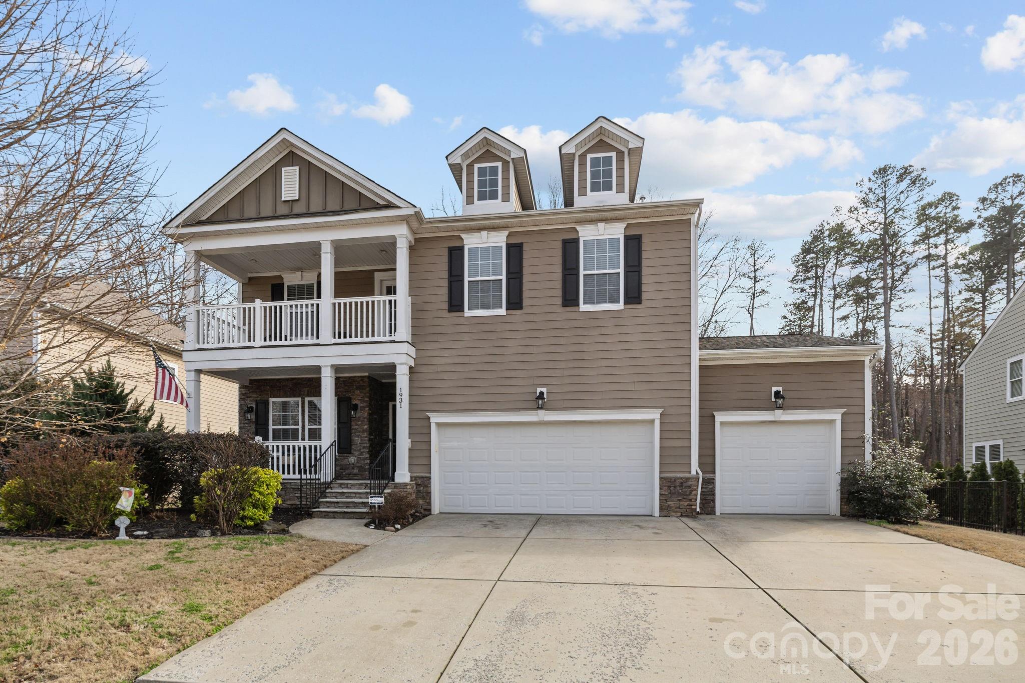1931 Madeira Circle — Waxhaw